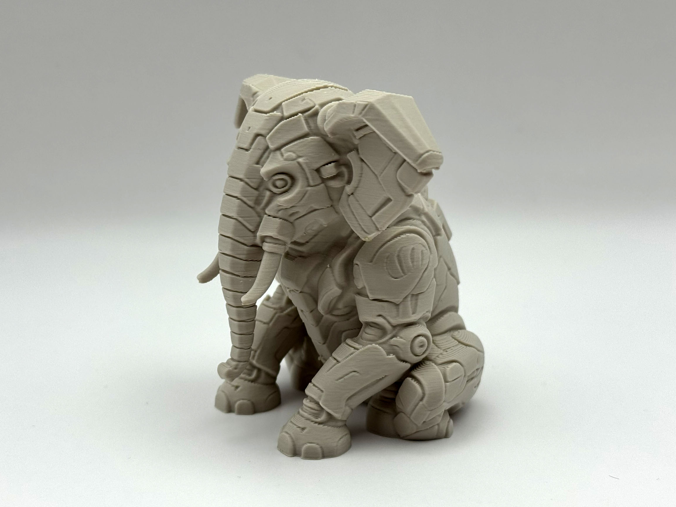 Cyborg Elephant — miniatura 3