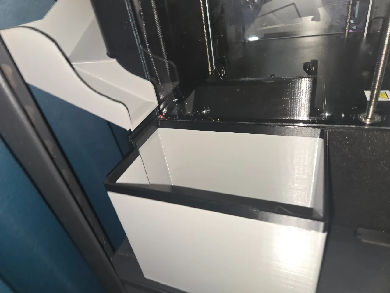 Dossページ AD5X POOP CHUTE - For Ad5x with enclosure and Drawer Riser by