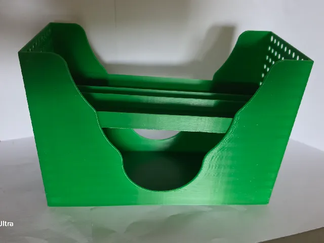 Z-fold napkin dispenser.