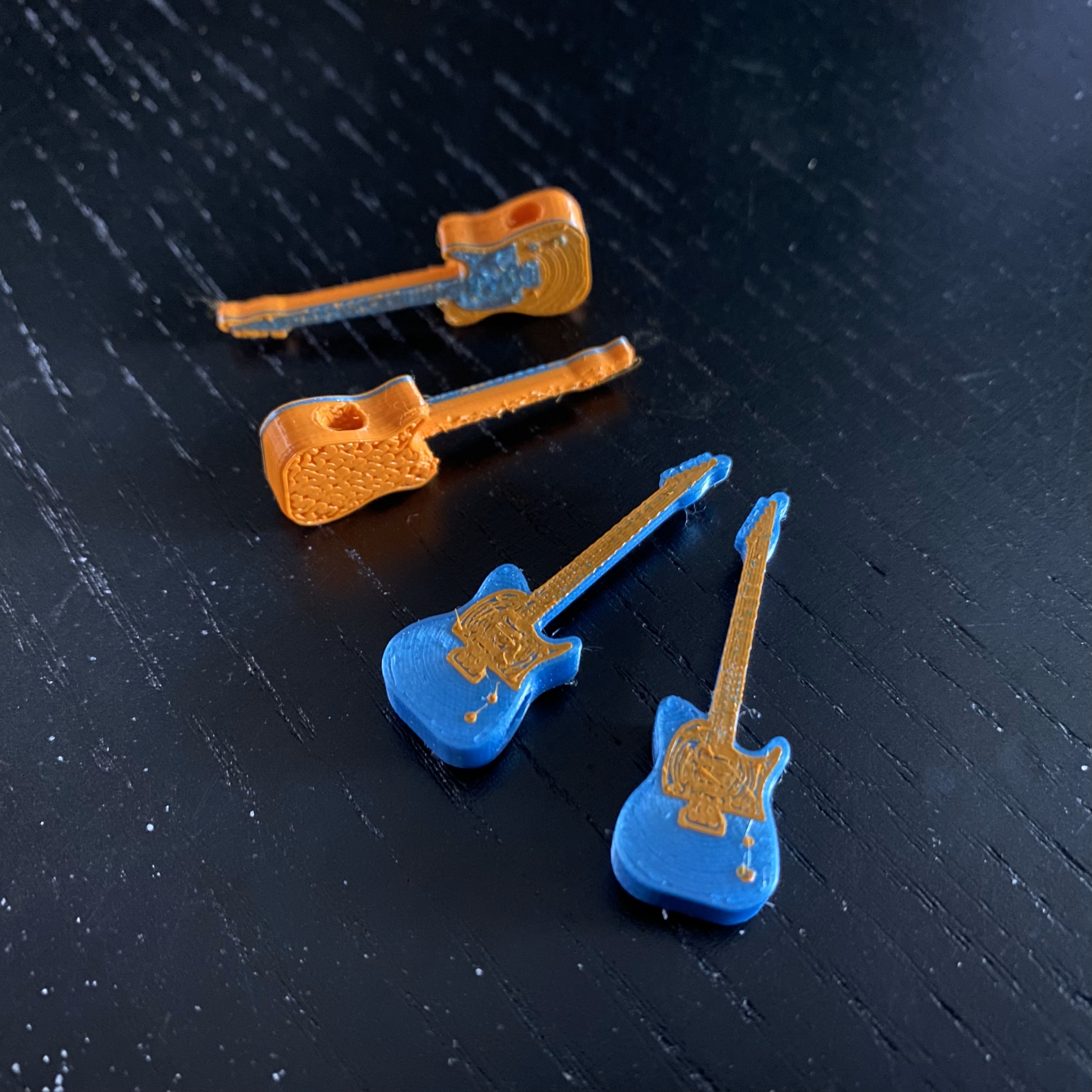 Guitar beads
