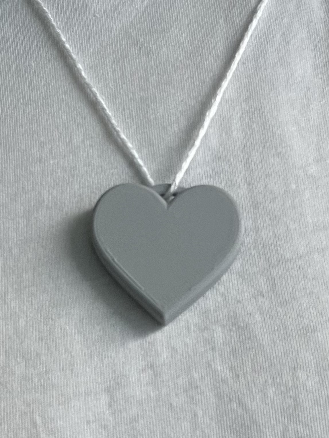 Heart shaped pendant - 4cm, scalable