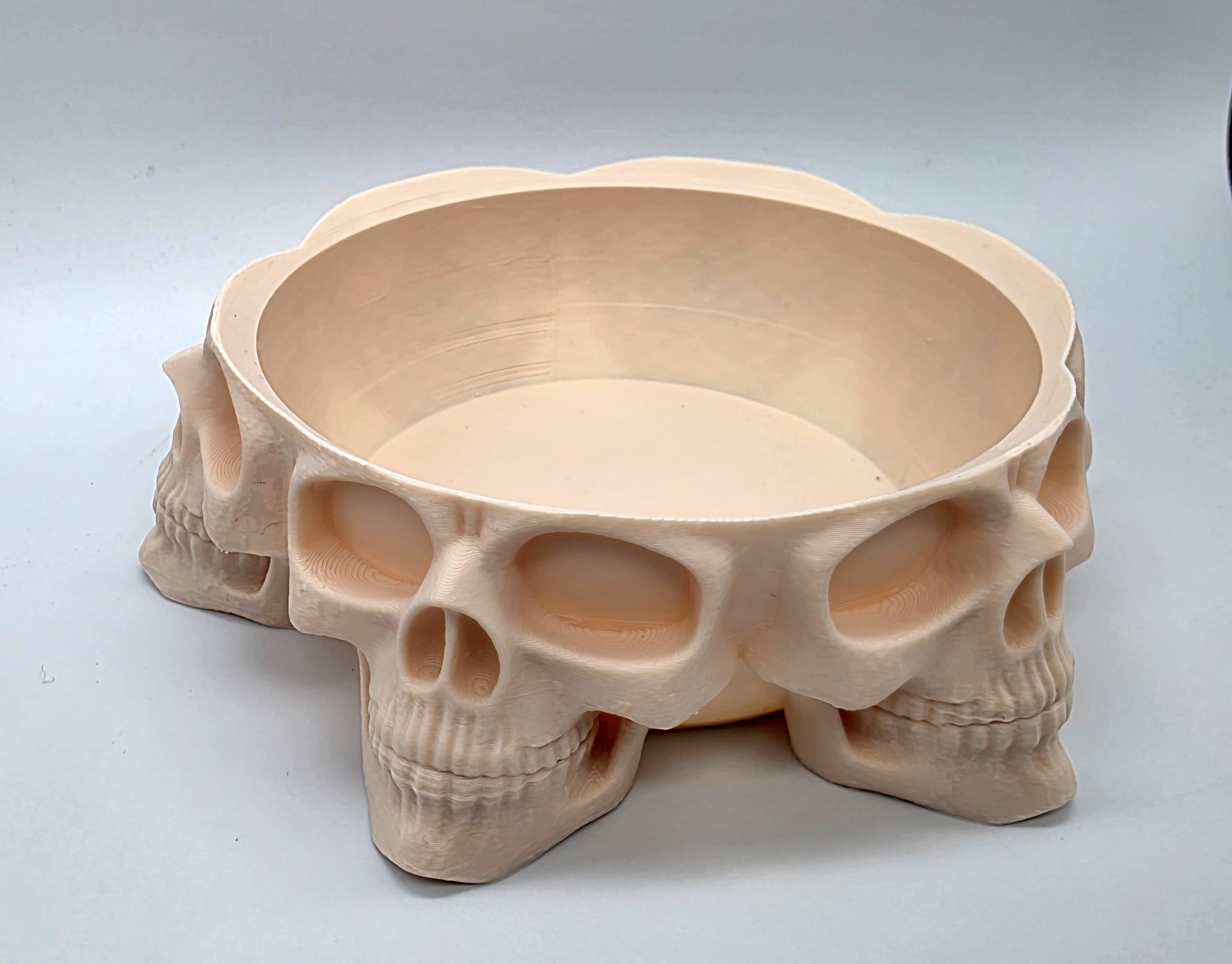 Six Skull Bowl (Bowl of Skulls)