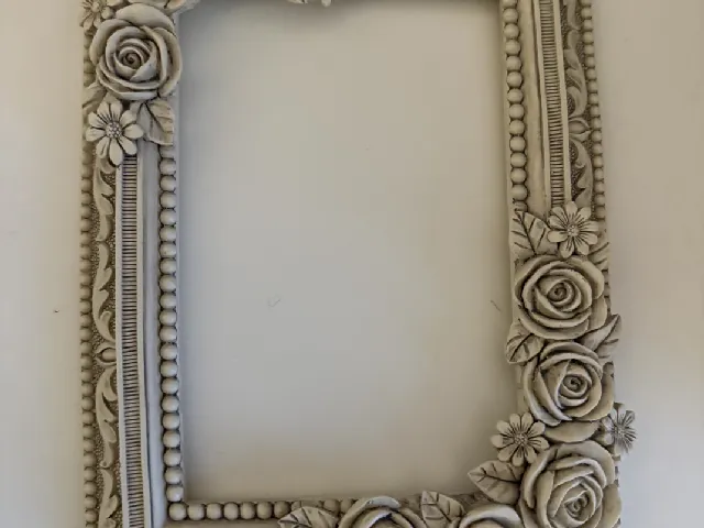 Photo frame roses