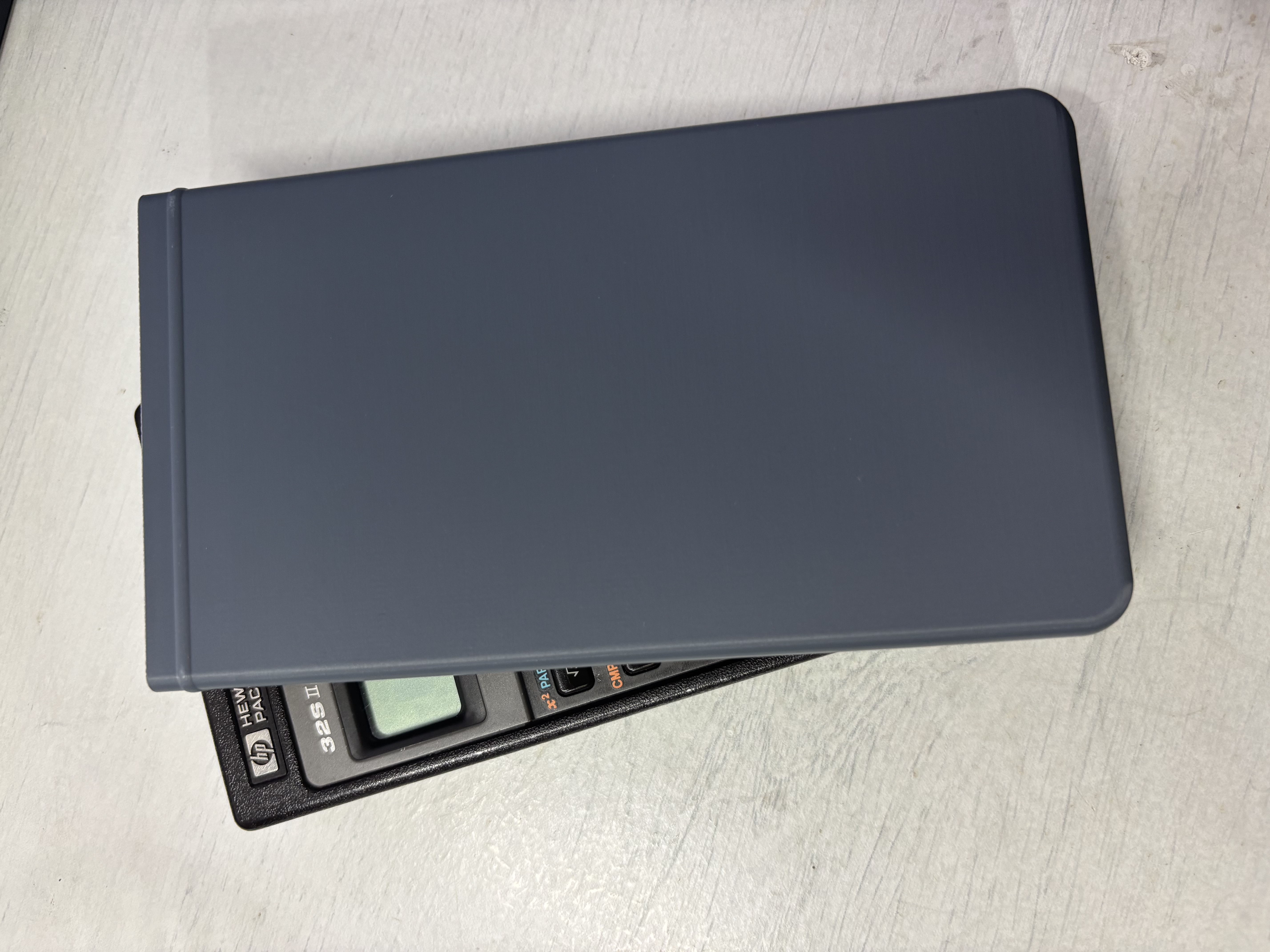 Hard case for Hewlett Packard HP 32sII calculator
