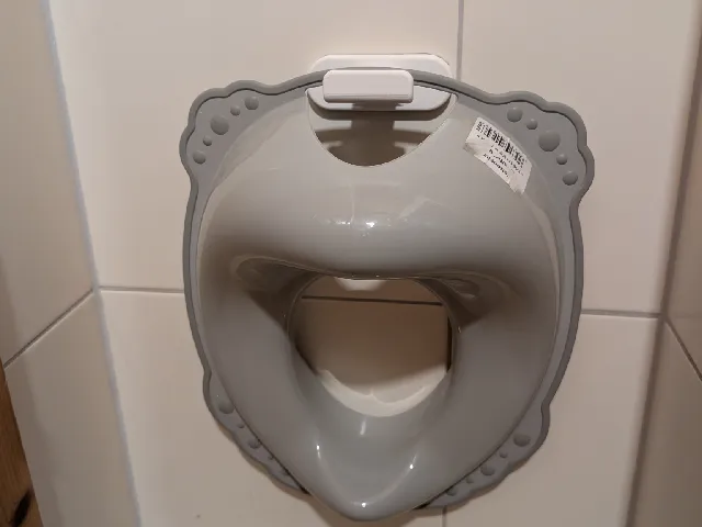 child toilet seat holder