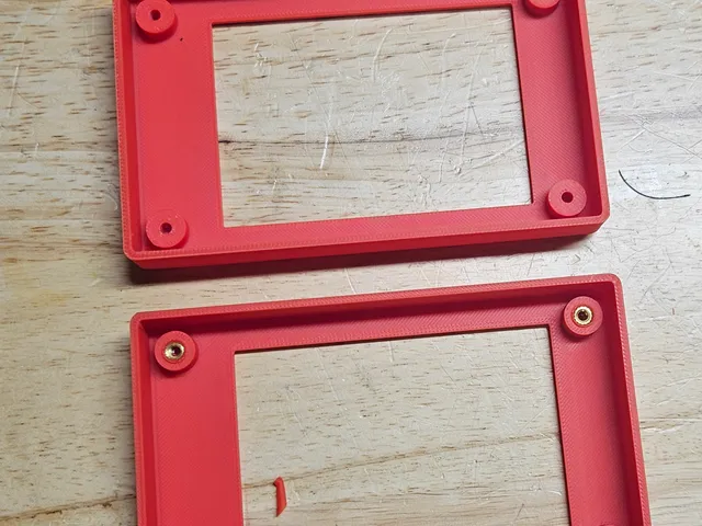 Case for MKS Pi-TS35 touch screen using heat set inserts for the front