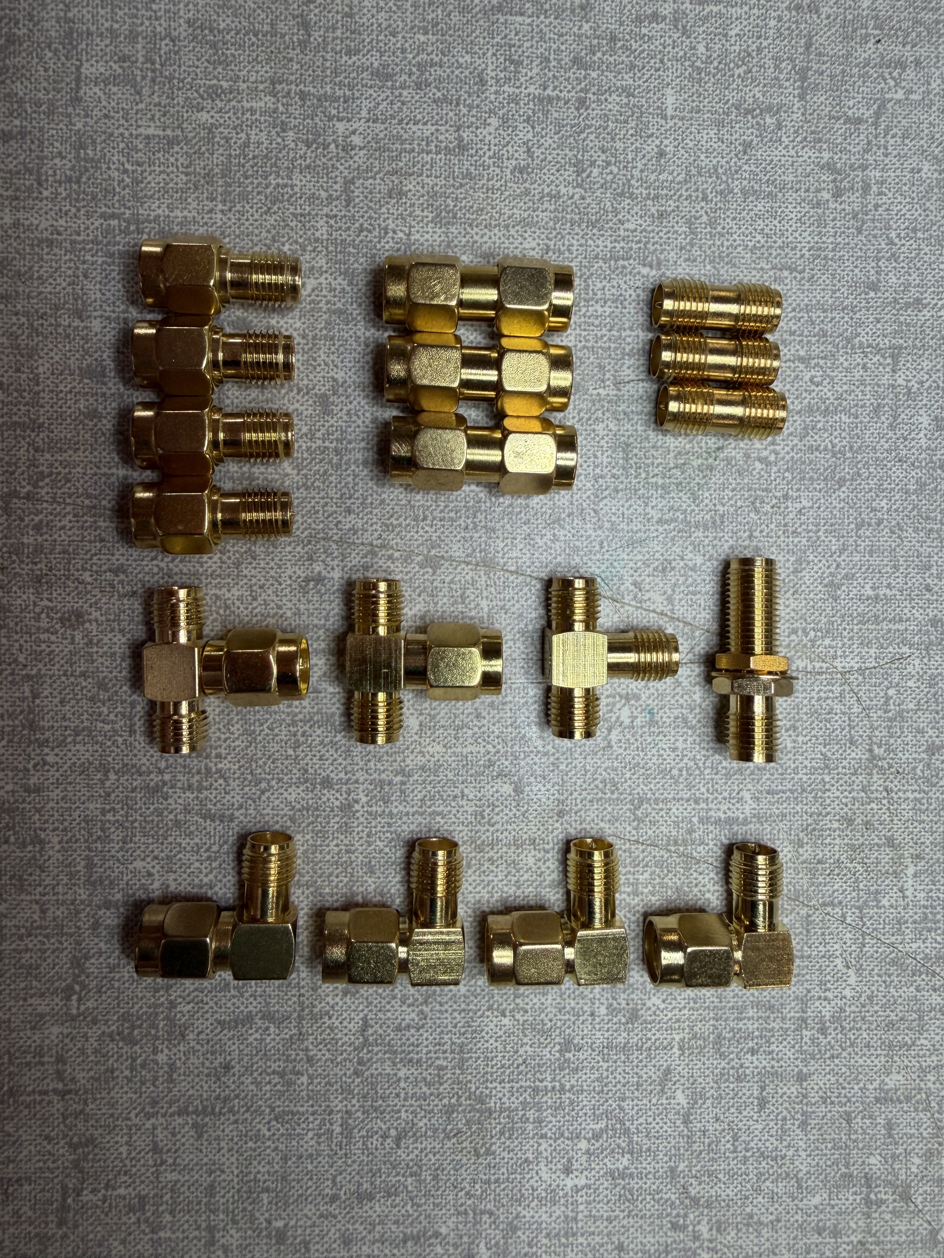 Gender-coded Pink and Blue caps and plugs for SMA Adapters — thumbnail 2