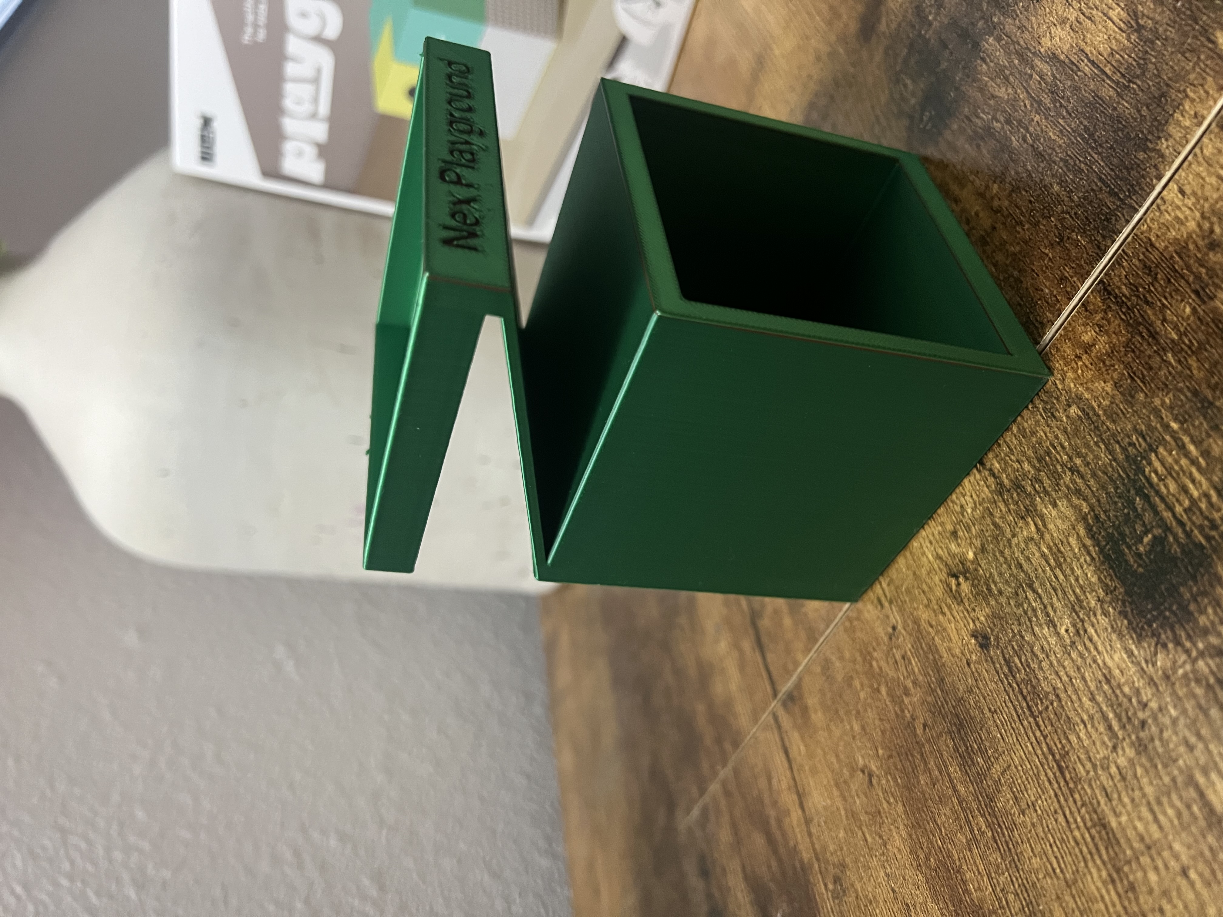 NexPlayground riser stand — miniatura 2