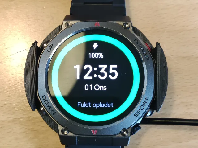 Black Shark GS3 Ultra smart watch charging station