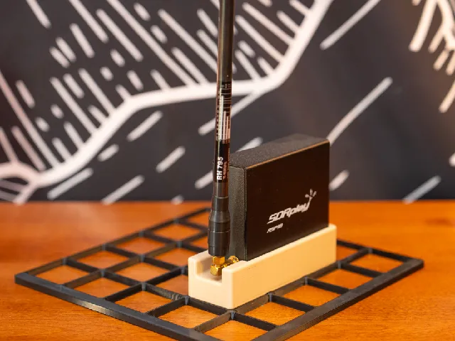 SDRPlay RSP1B – Gridfinity Holder