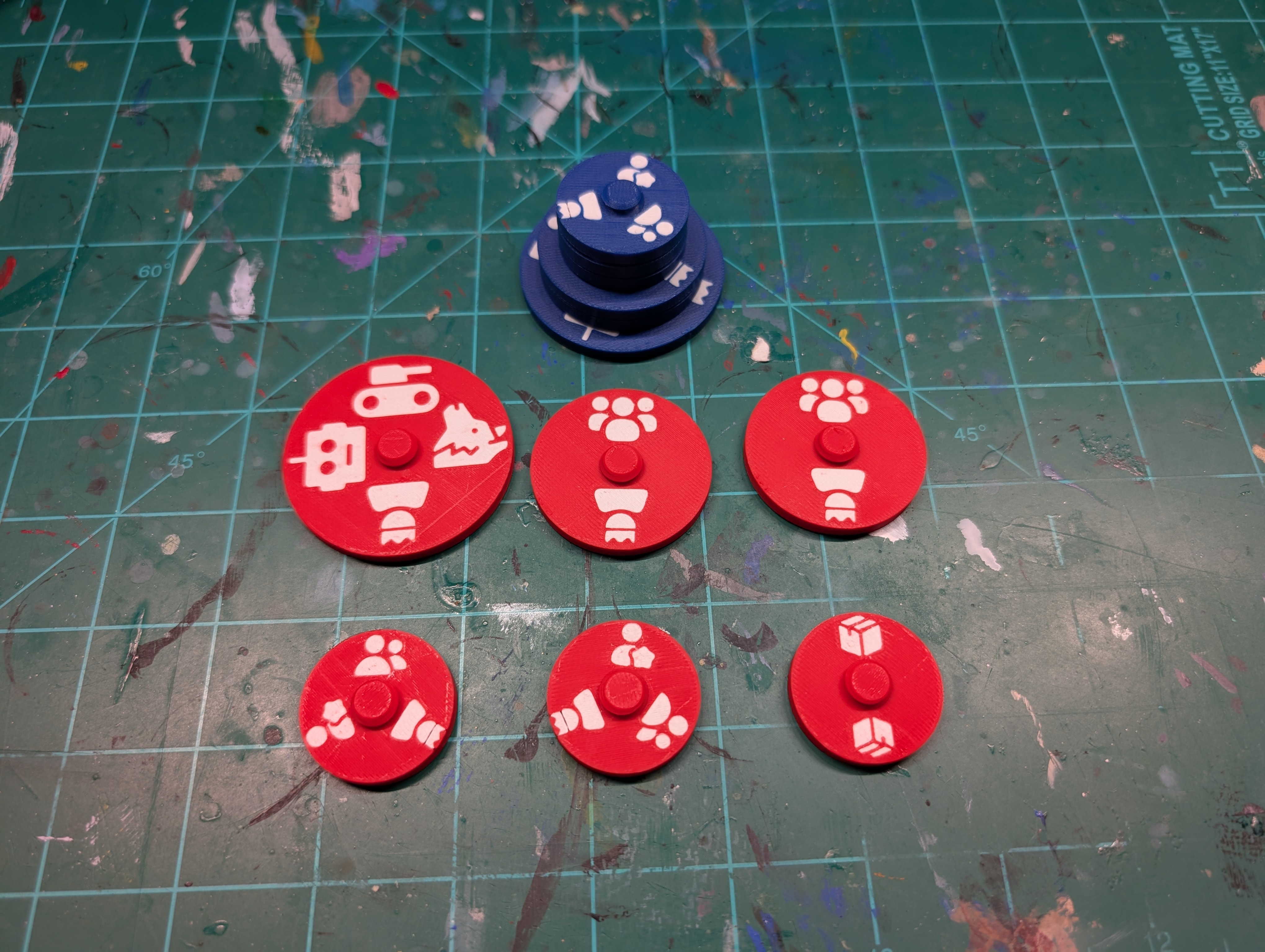 Warmachine - Stackable Objectives and Proxy Bases