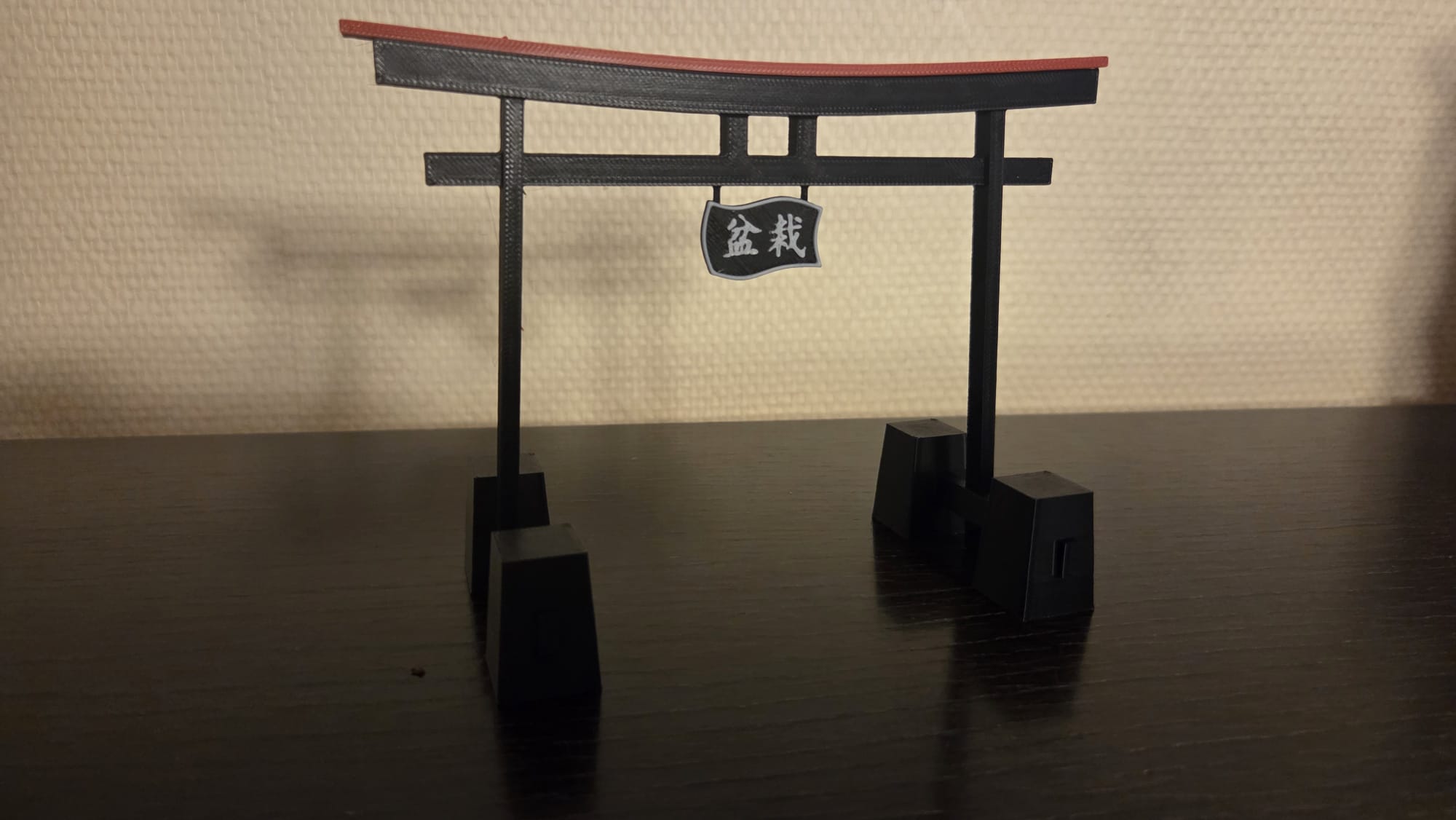 Japanese Torii with the inscription "Bonsai." See my other models - plce Like them.