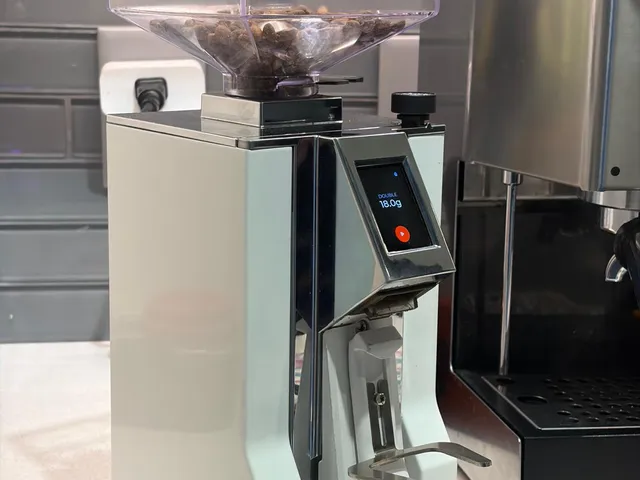 Eureka Mignon GBW mod Portafilter Holder
