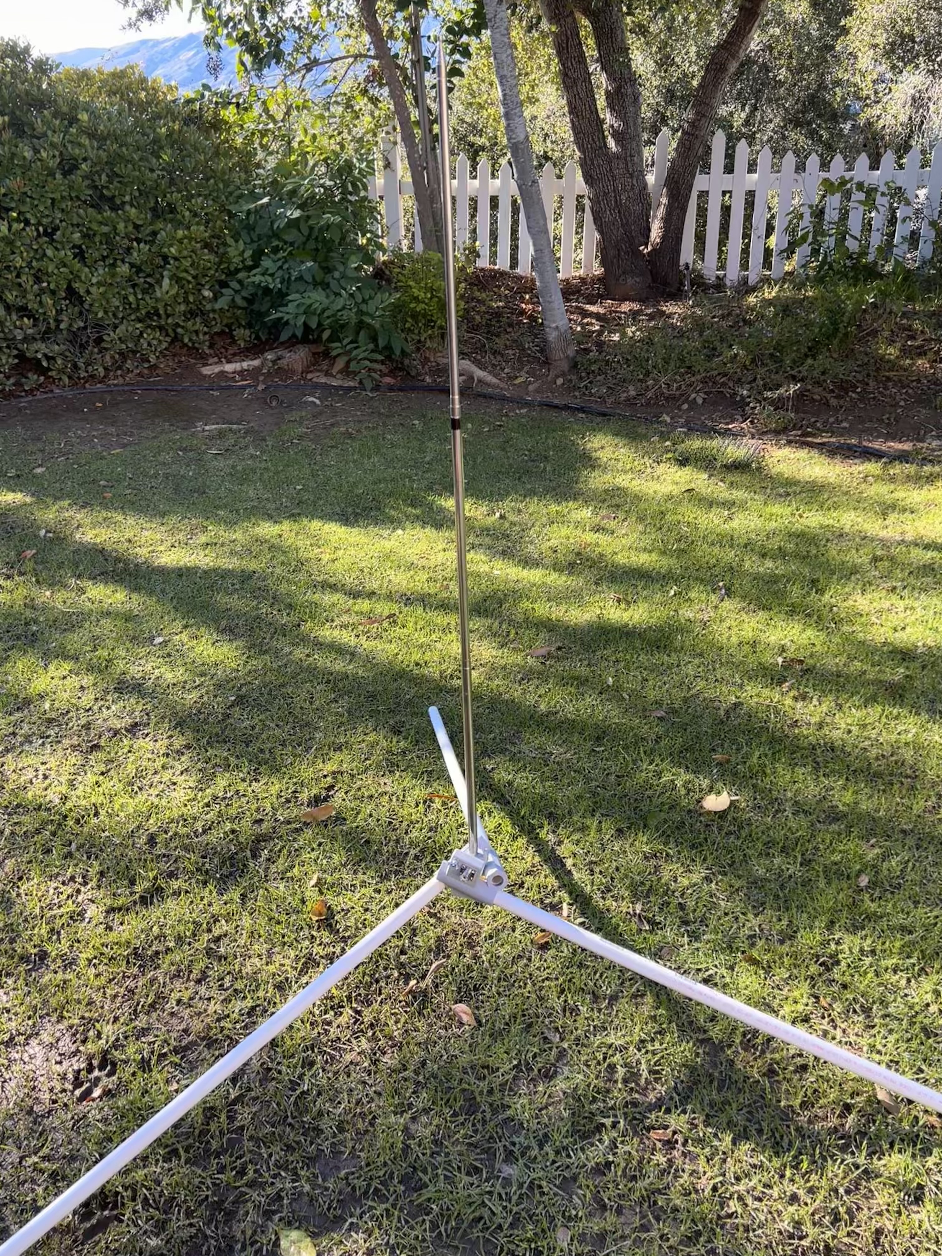 POTA vertical ham antenna-tripod