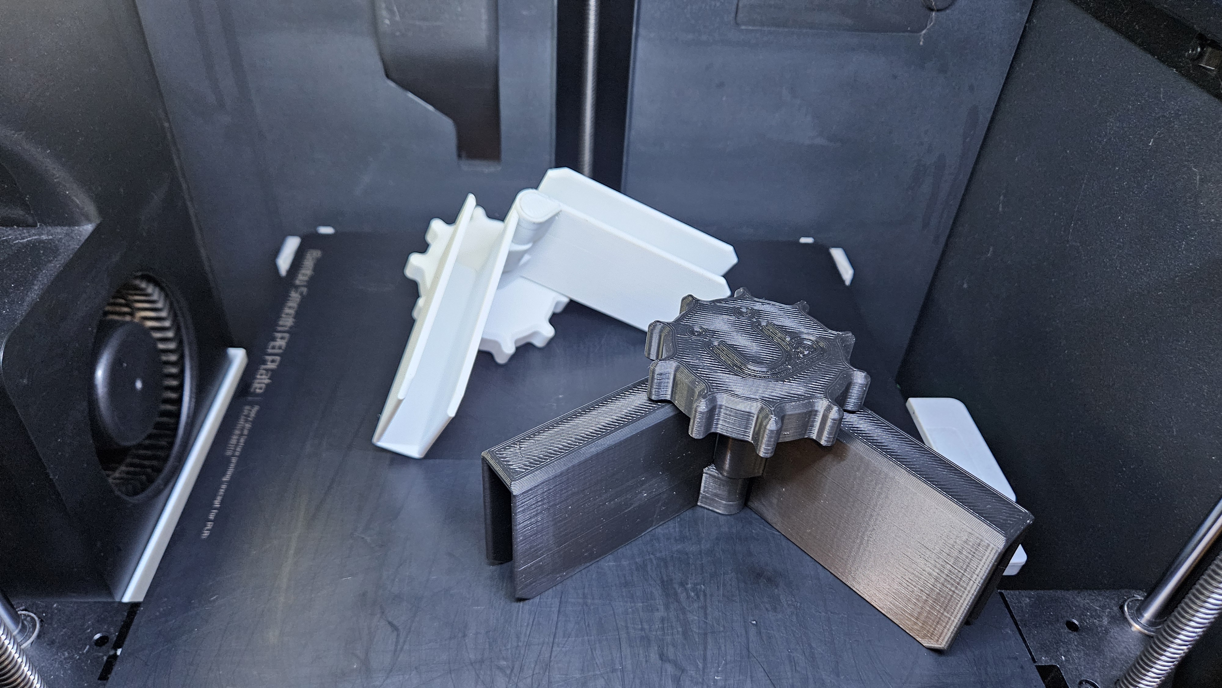 Miniatura 6 do modelo 3D Locking V-Flat Hinge