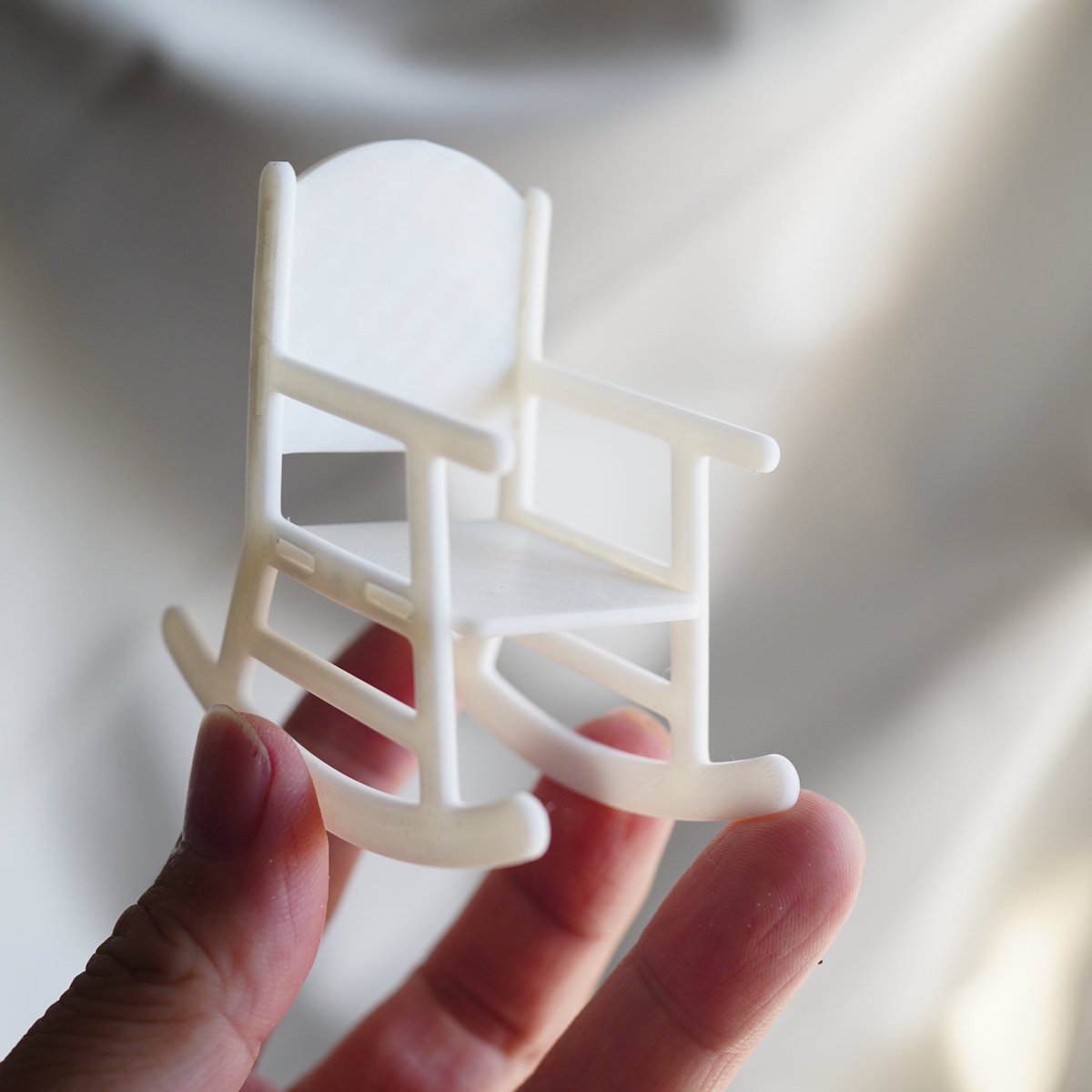 Mini Rocking Chair – Flat-Pack Assembly Model