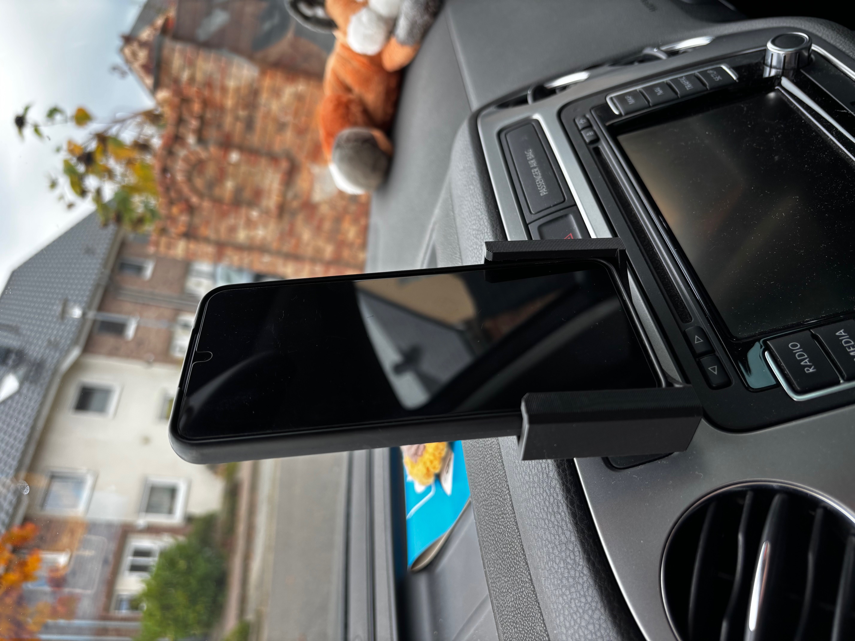 Smartphone-Halter (universal) für VW Tiguan 5N
