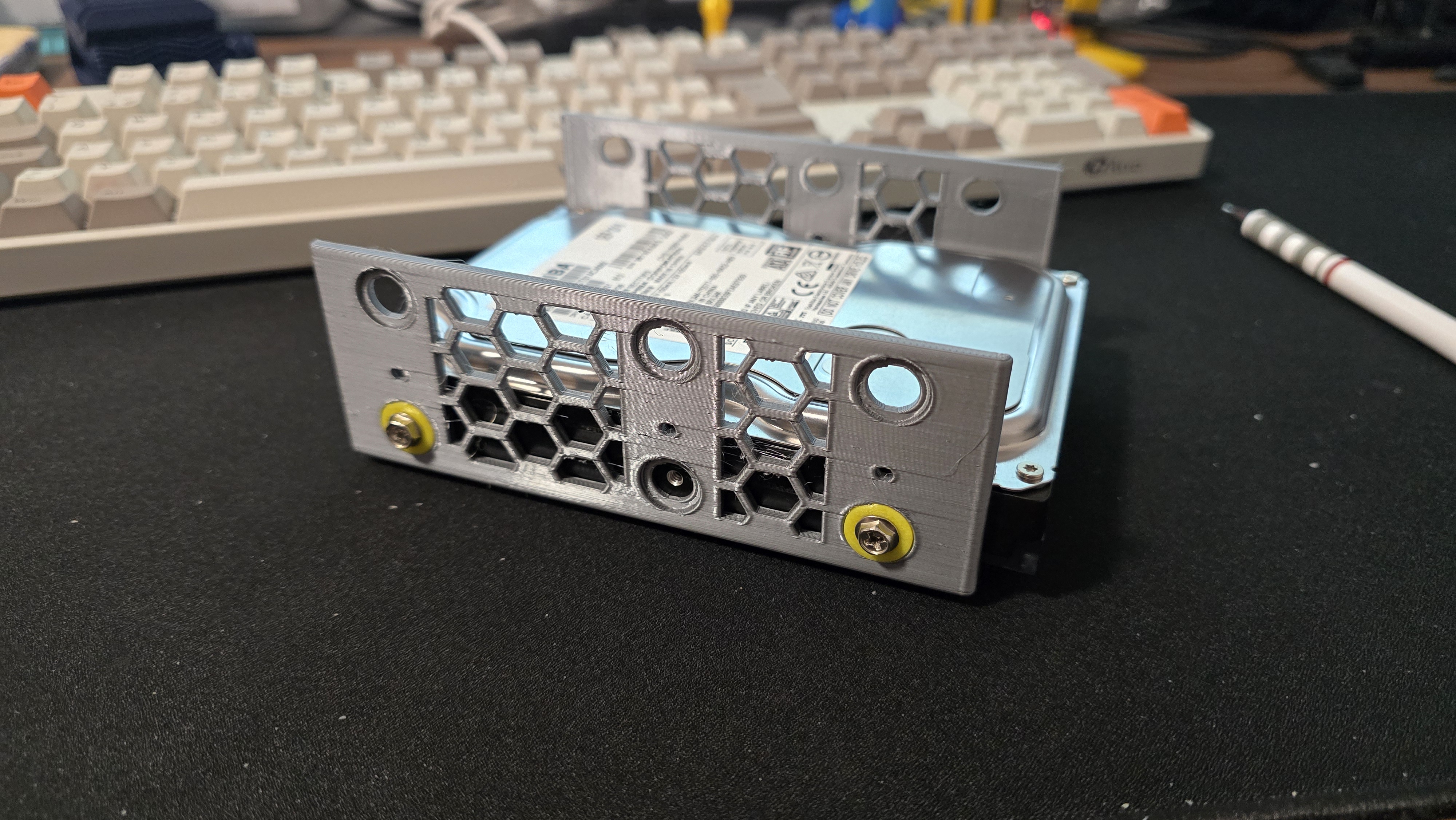 Dell Optiplex 7080 MT front mount caddy for one or two HDD 3.5"