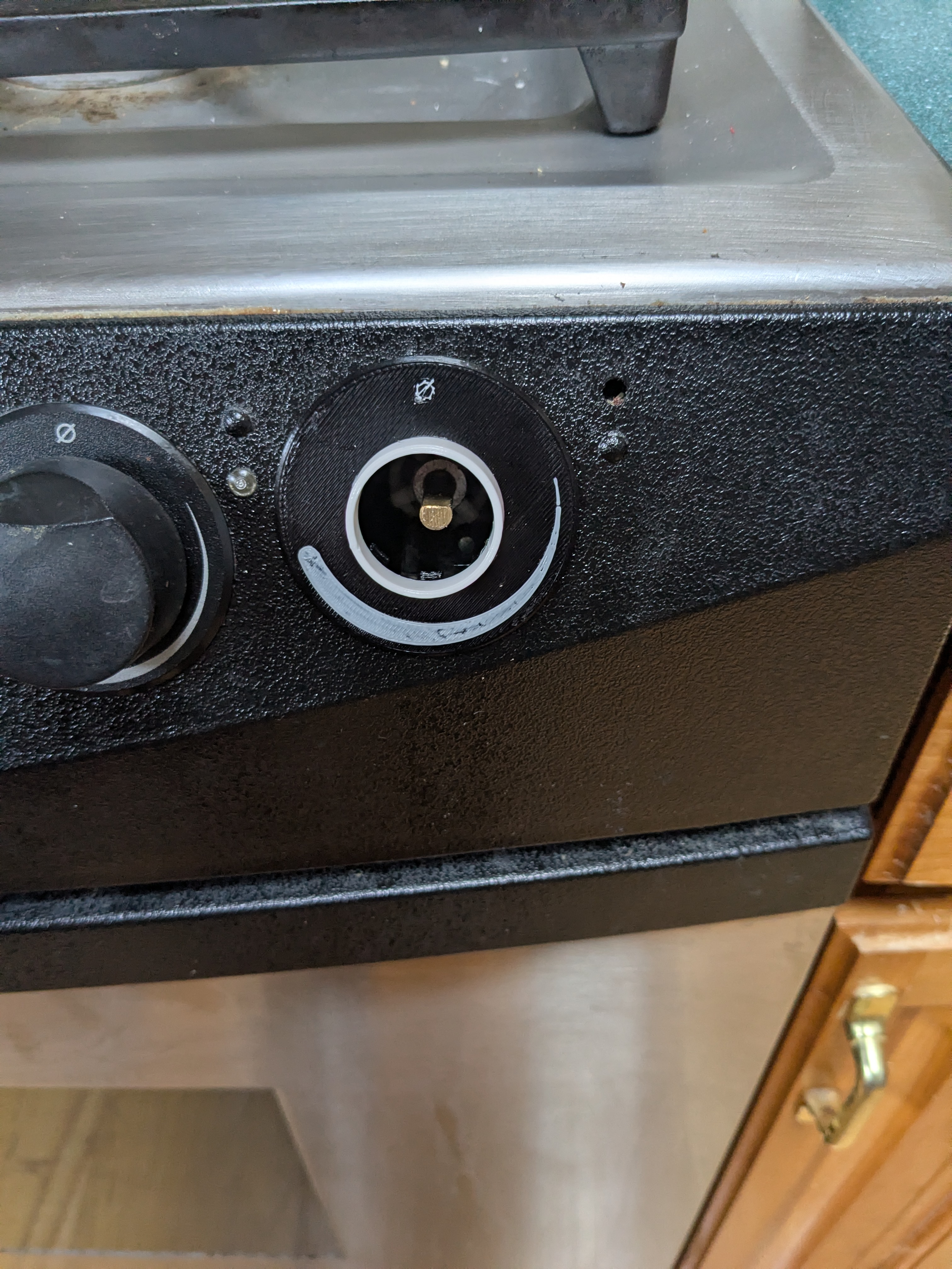 Spill guard for Dacor Gas Cooktop- Discontinued part, exact replacement