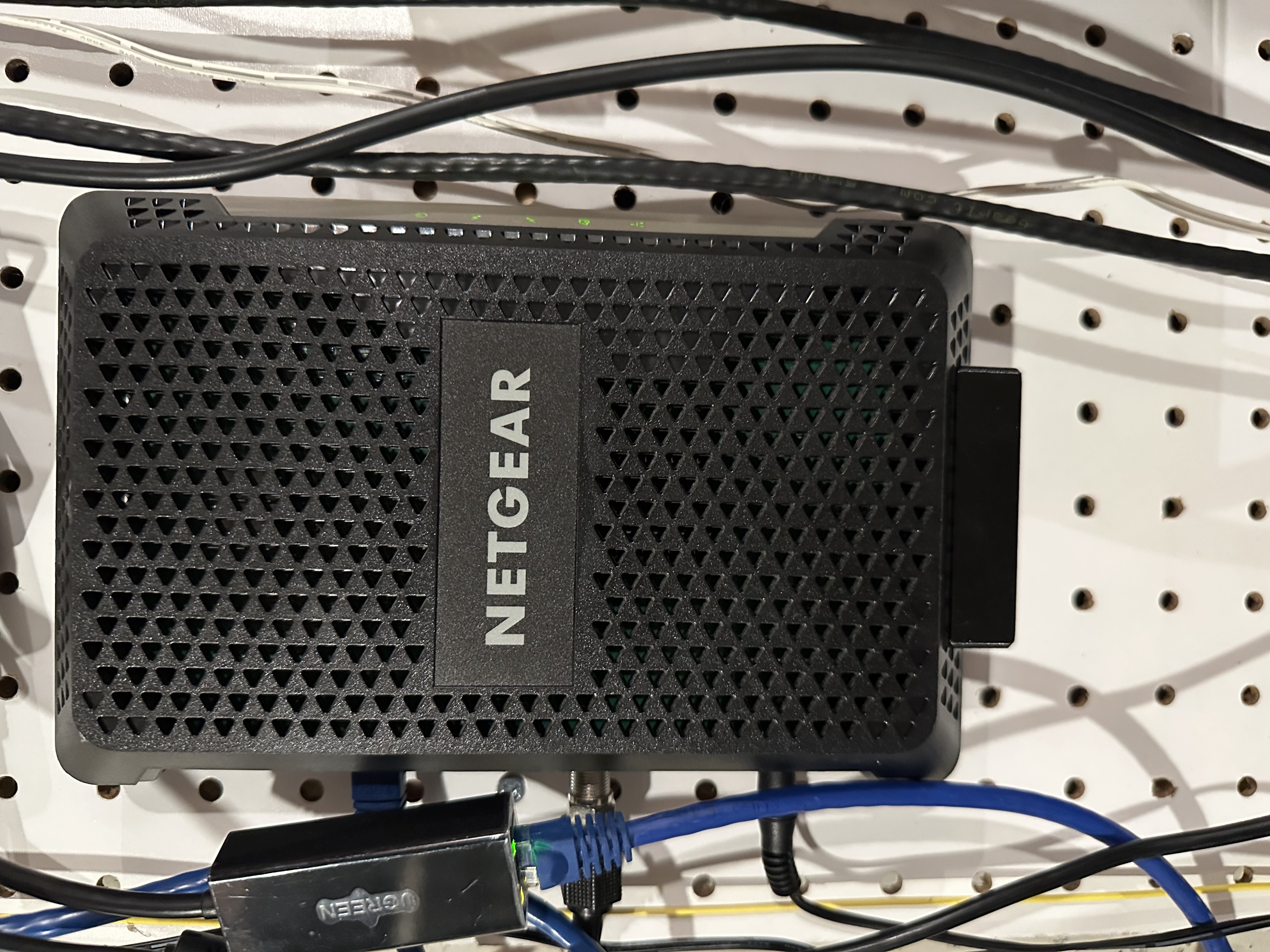 Netgear CM1000 Modem Pegboard Mount