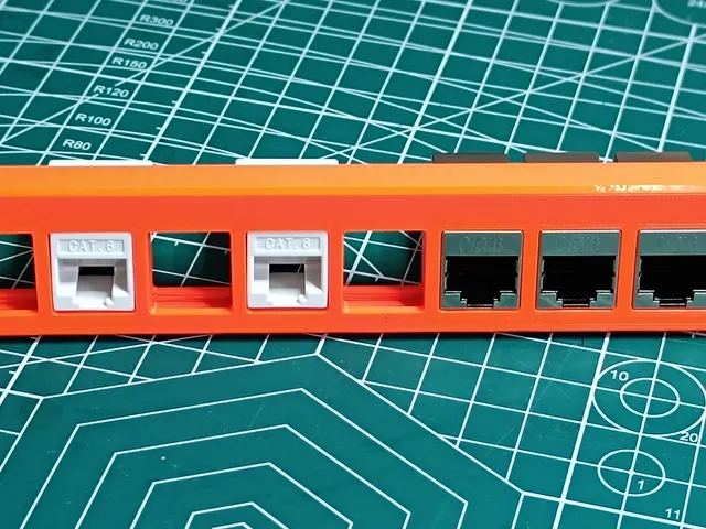 MiniRack 10-inch Blank Keystone Patch Panel