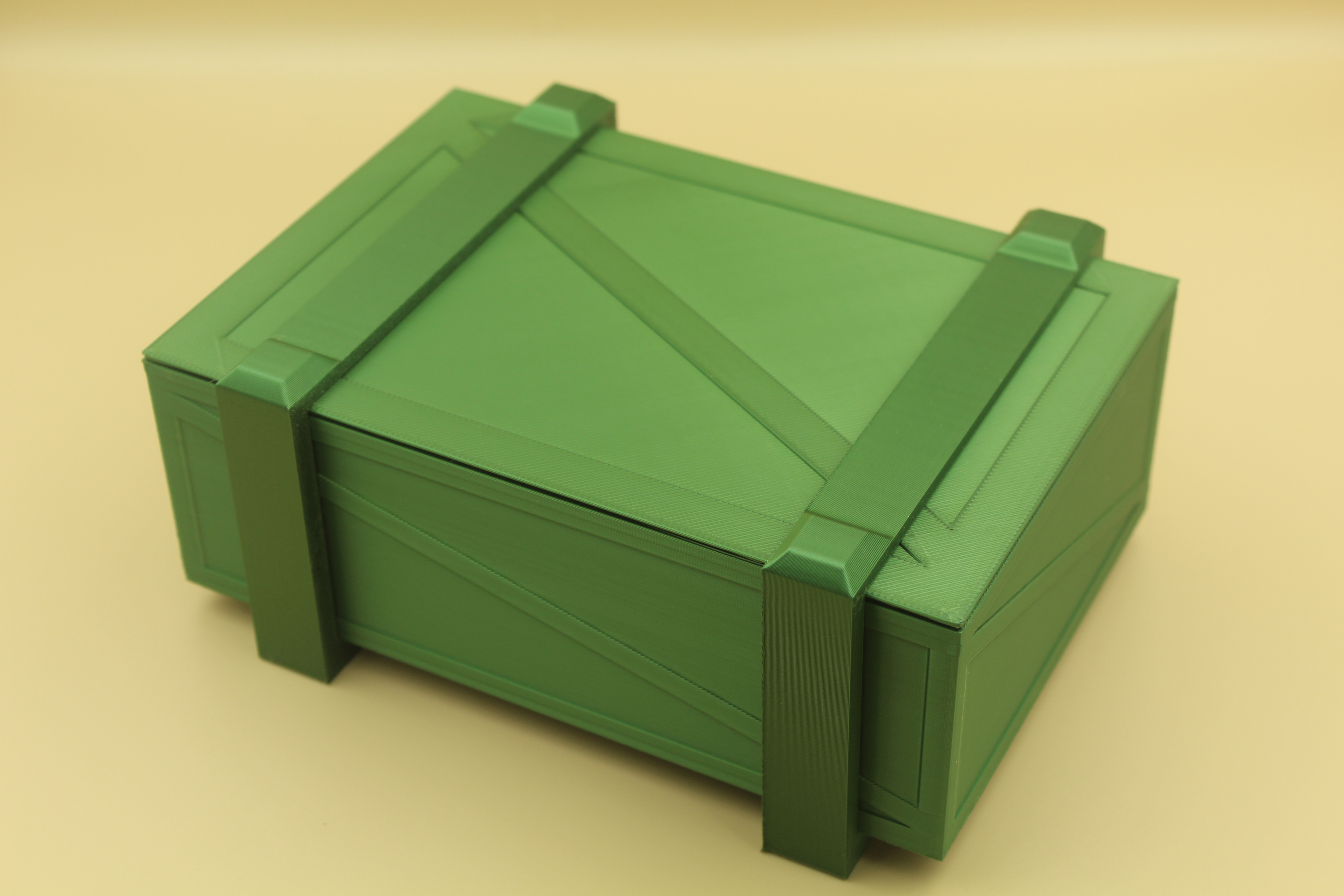 Stacking crate