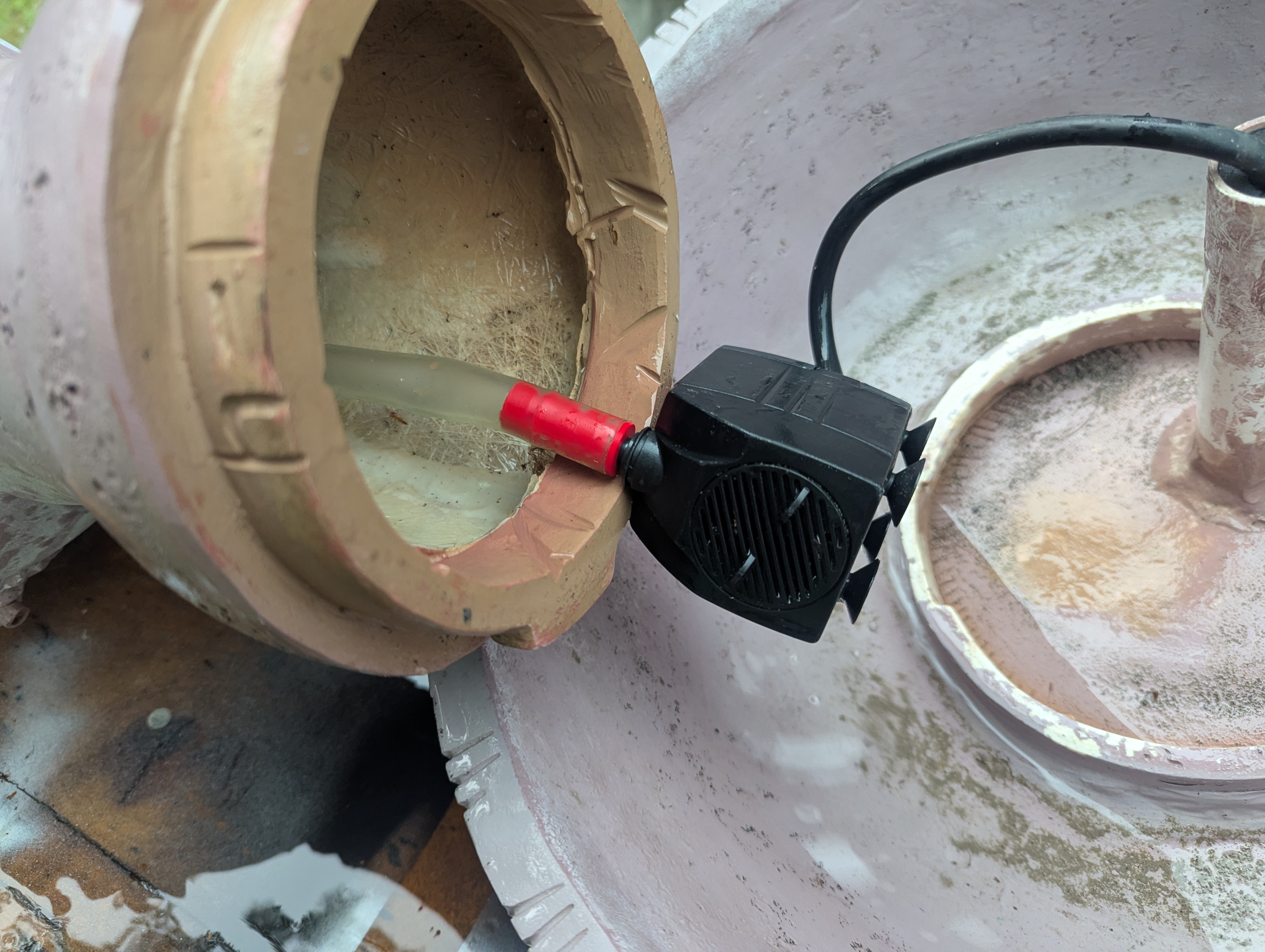 Jier JR-600 compatible submersible pump to 1/2" tubing adapter