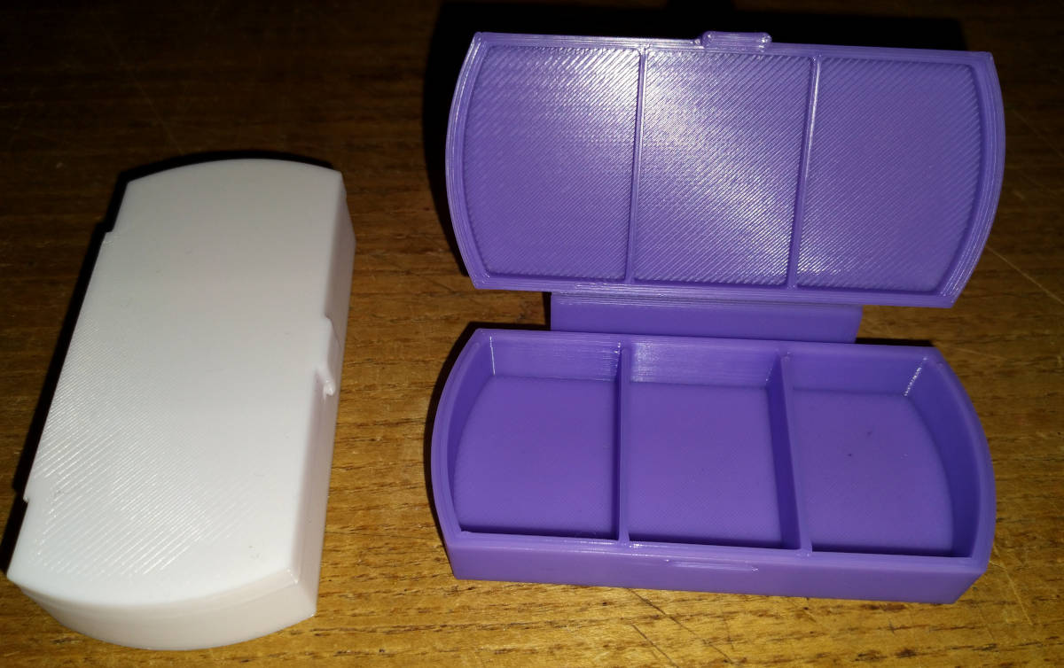 Pill Box - with FreeCAD, no supports needed