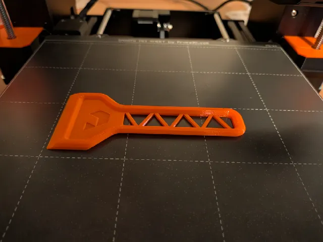 Prusa Spatula with Angled Inner Bracing