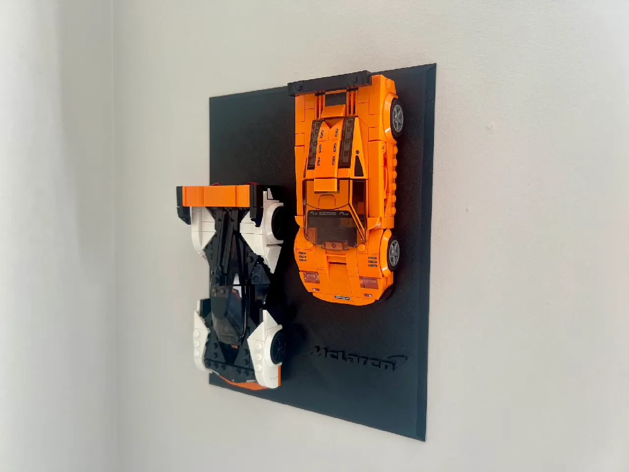 Wall Mount: LEGO Mclaren Solus Gt & Mclaren F1 LM (76918) by
