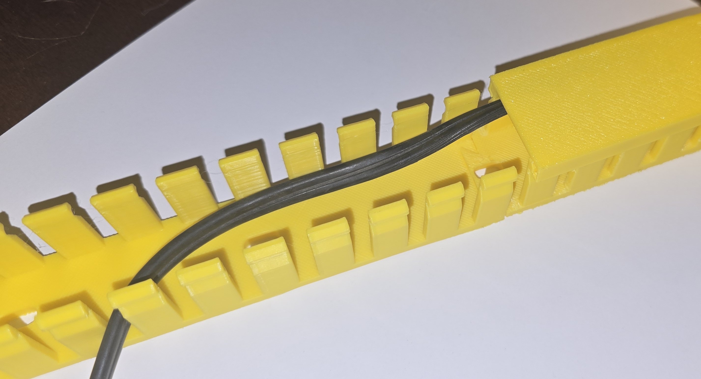 Modular Wire/ Cable Duct