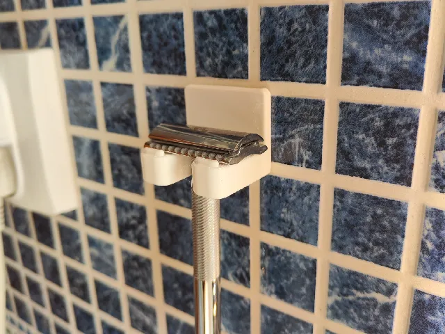 Safety Razor Wall Holder
