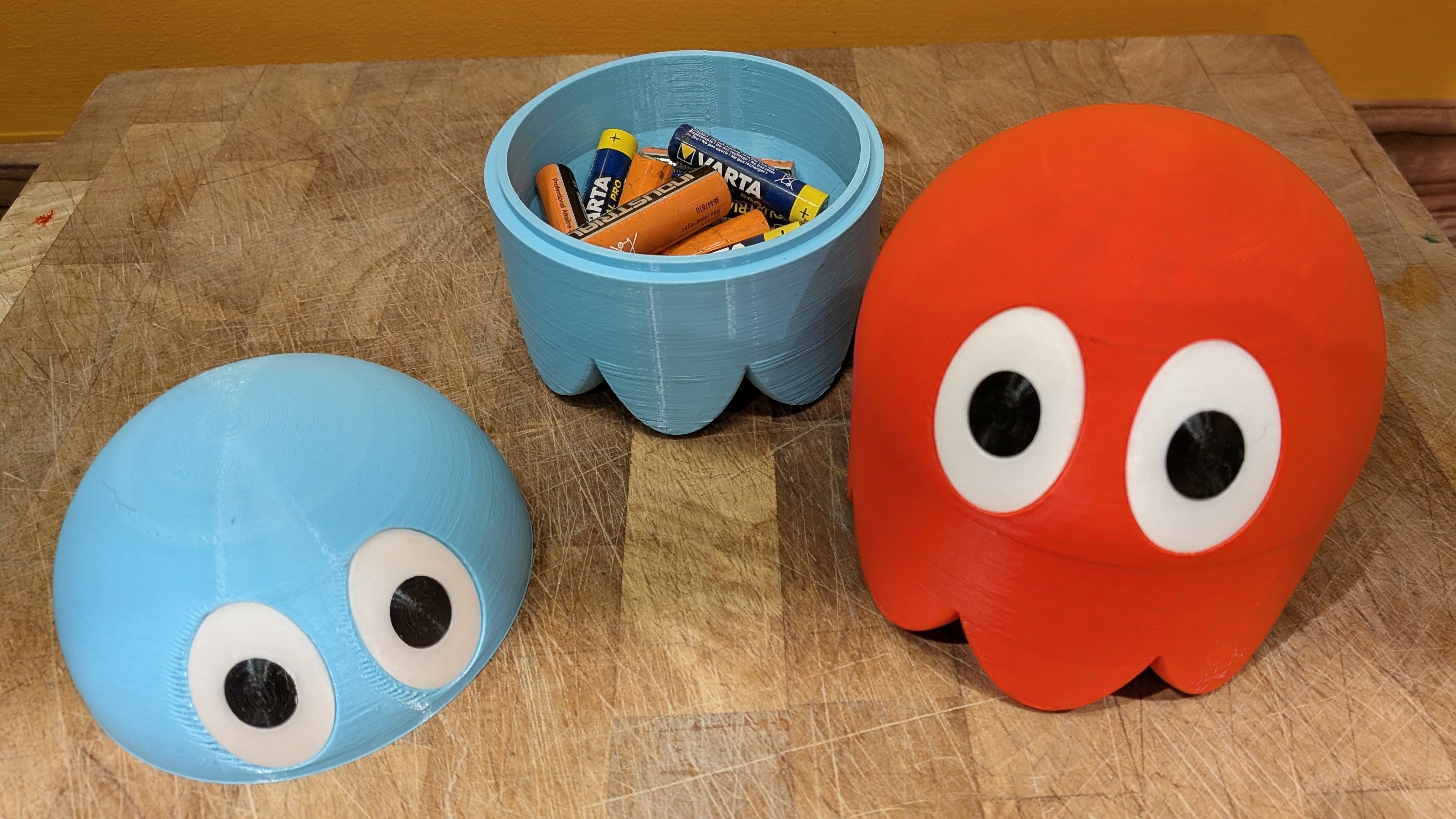 Ghost (pacman inspired) Storage Jar / pot No AMS