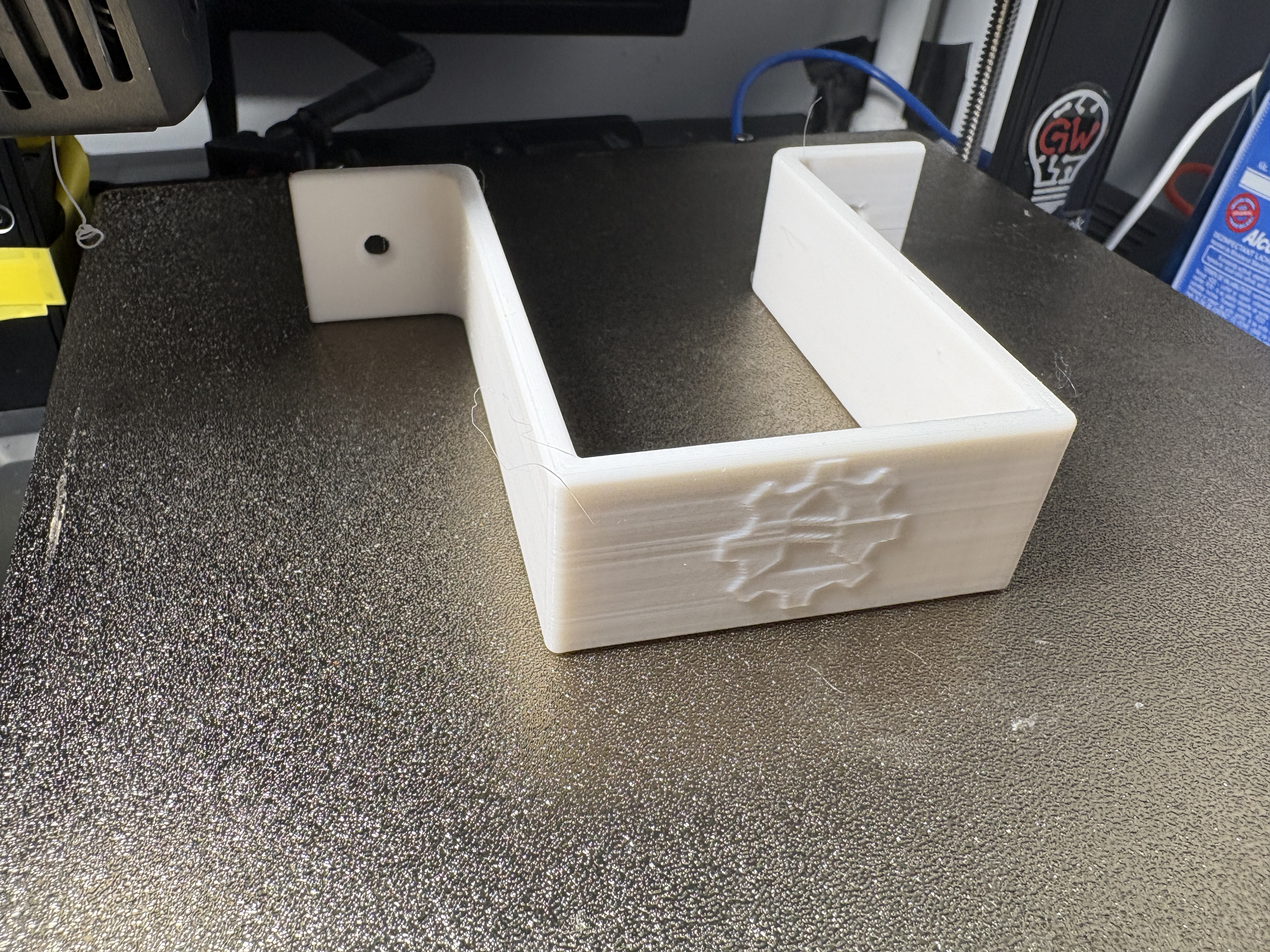 Miniatura 3 do modelo 3D U Bracket Parametric  OnShape