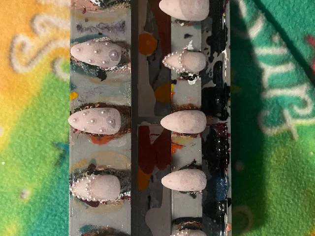 Nail Painting Stand