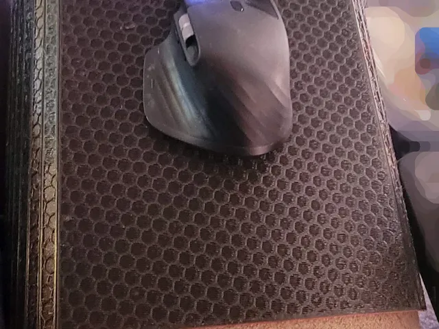 Couch Arm Mouse Pad
