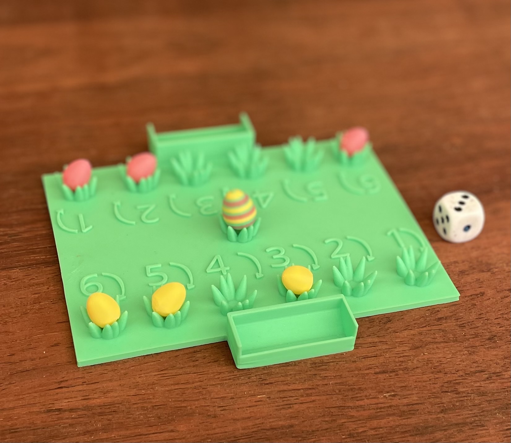 Miniatura 4 do modelo 3D Easter egg hunt board game