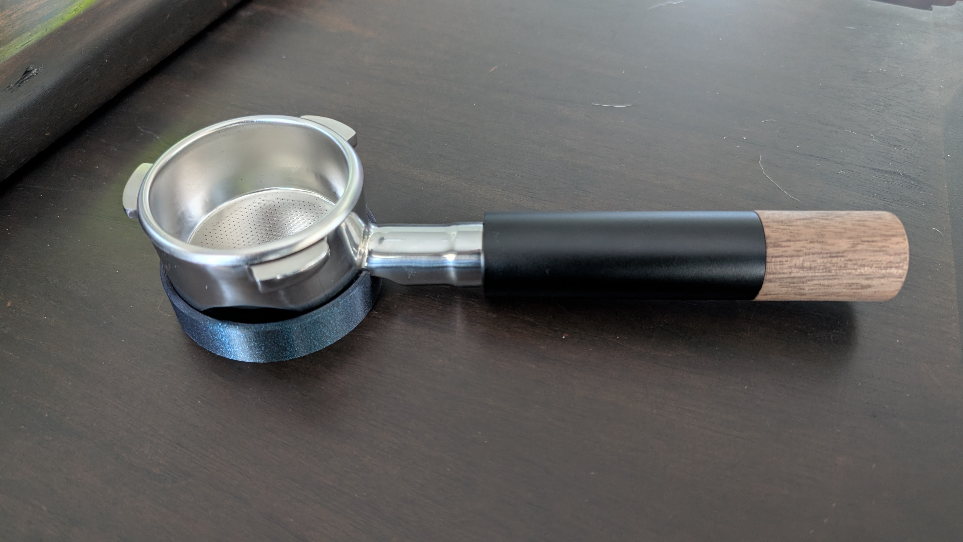 IKAPE 54mm Bottomless Portafilter Minimal Tamping Base