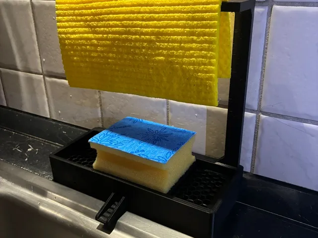 Kitchen sink sponge holder