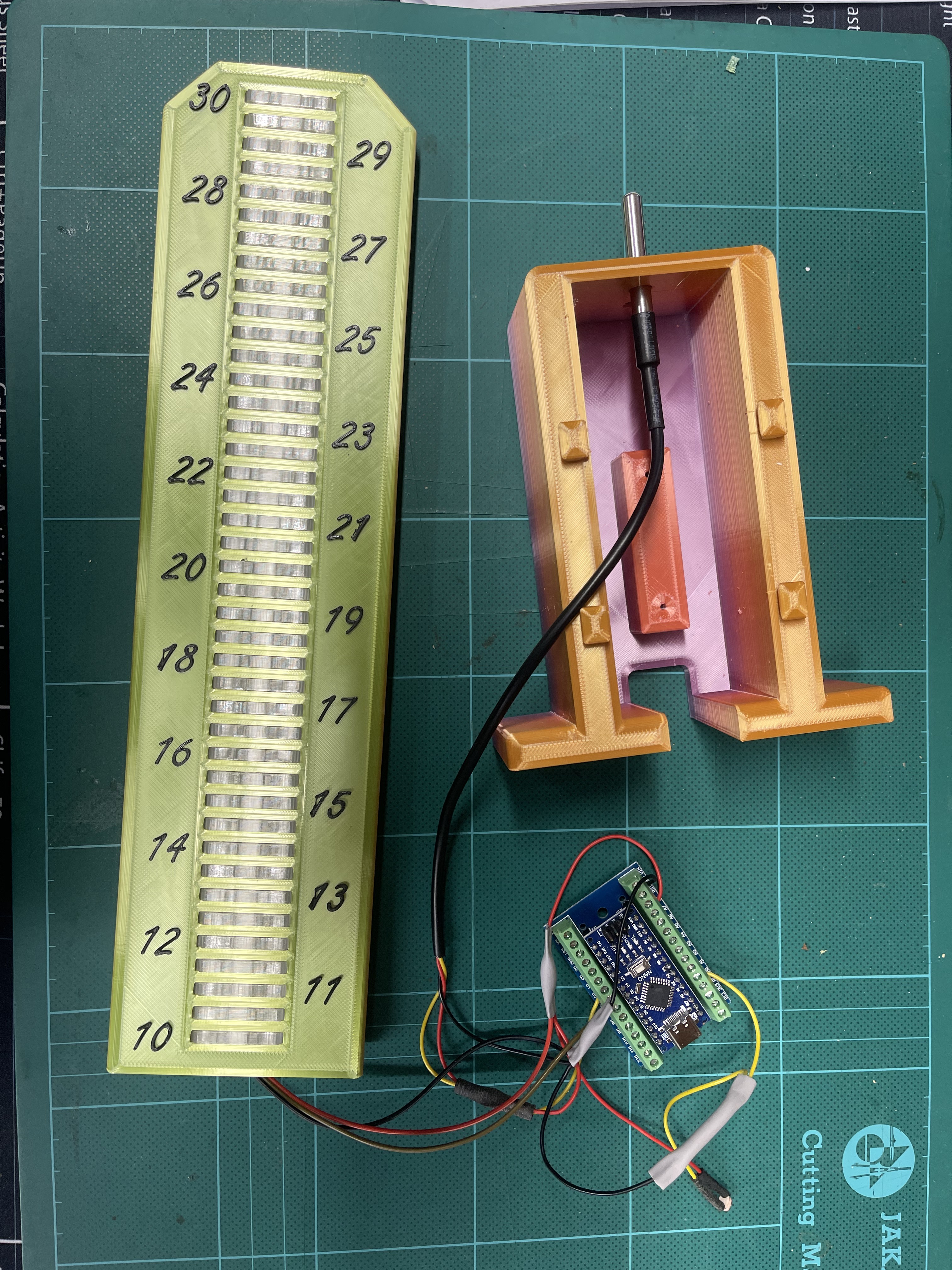 LED Thermometer light sensitive — miniatura 7