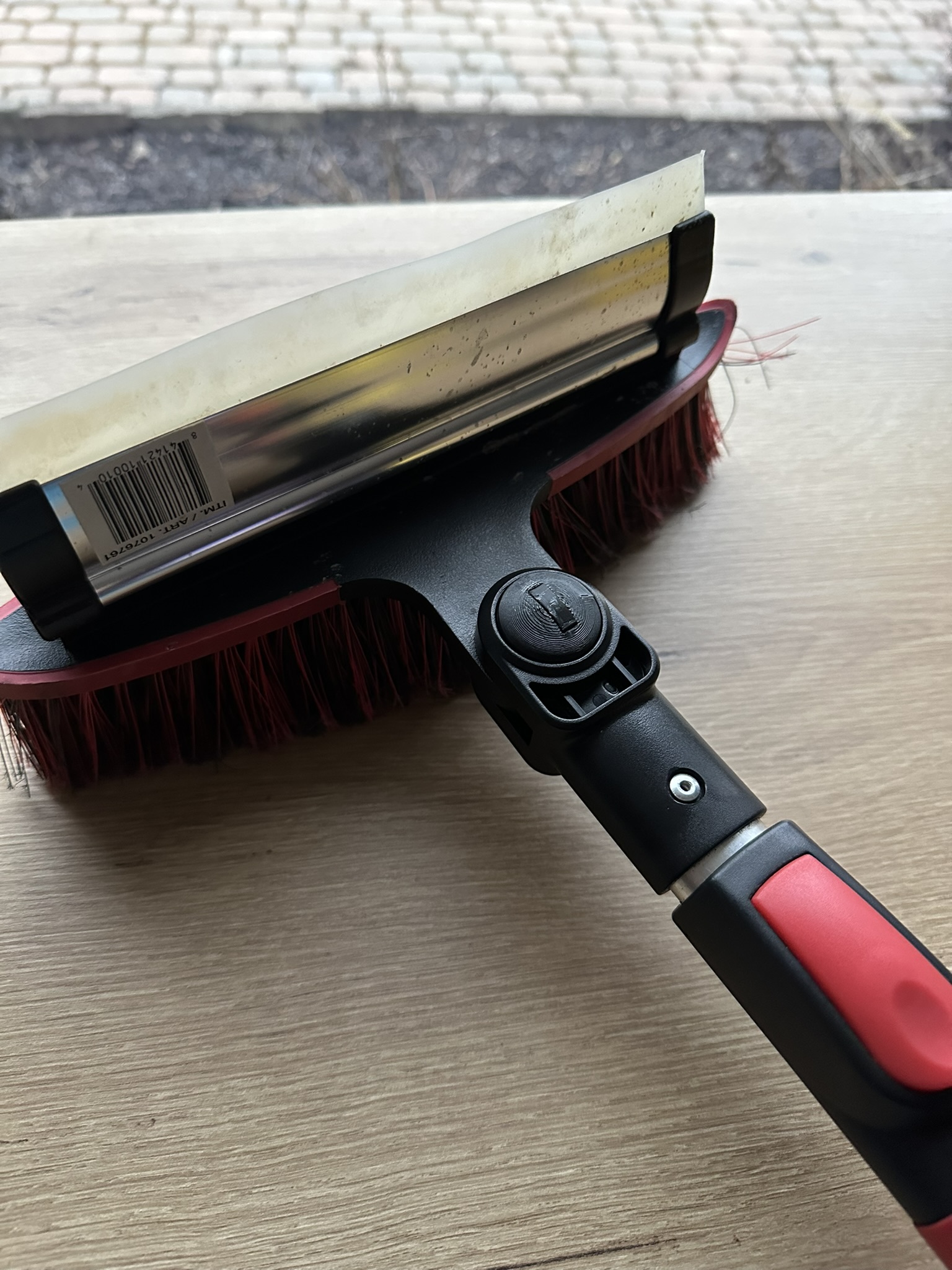 Snow Brush Button