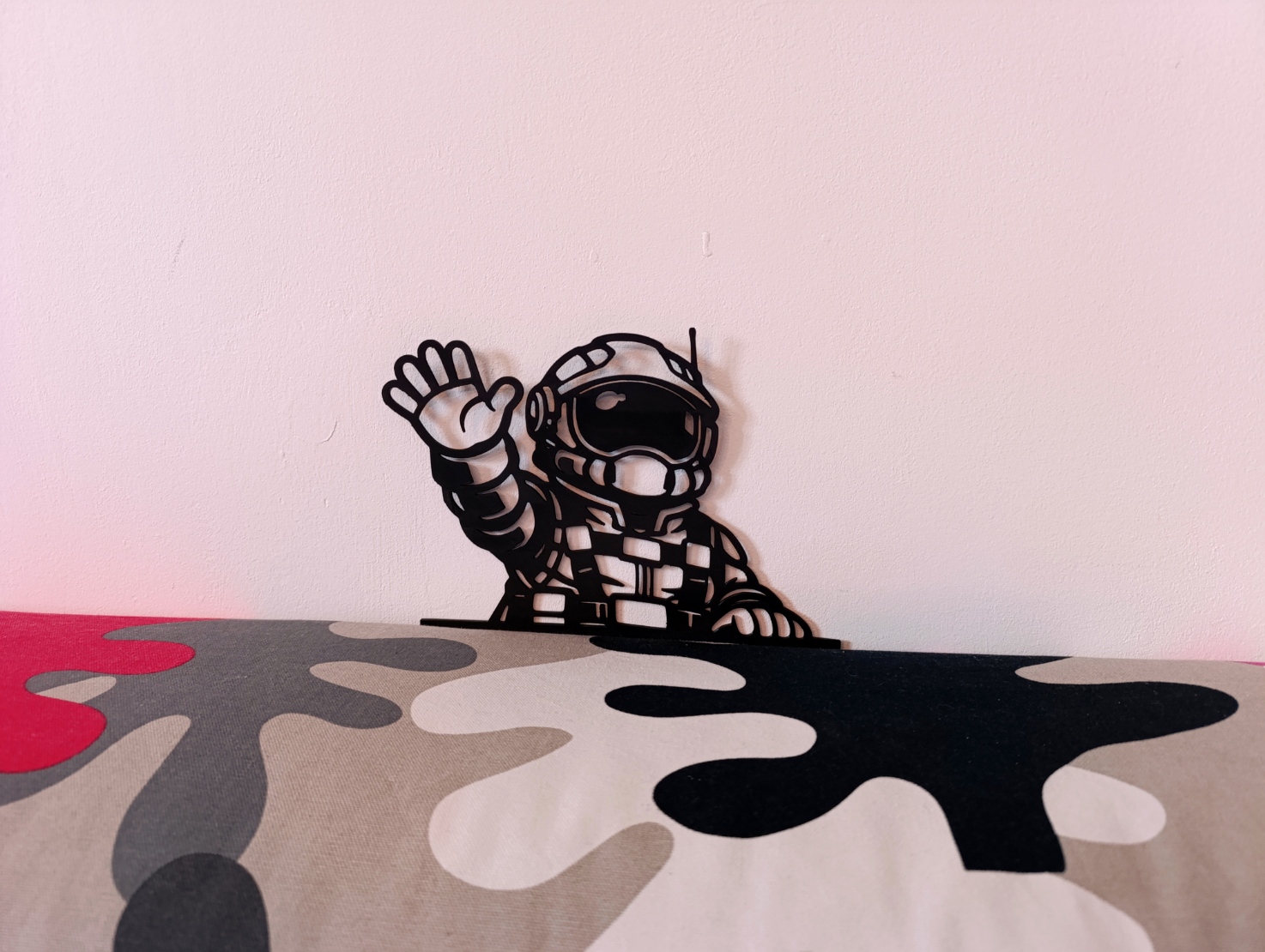 Pioneer (Satisfactory) - Mural/Couch decoration - Wall Art