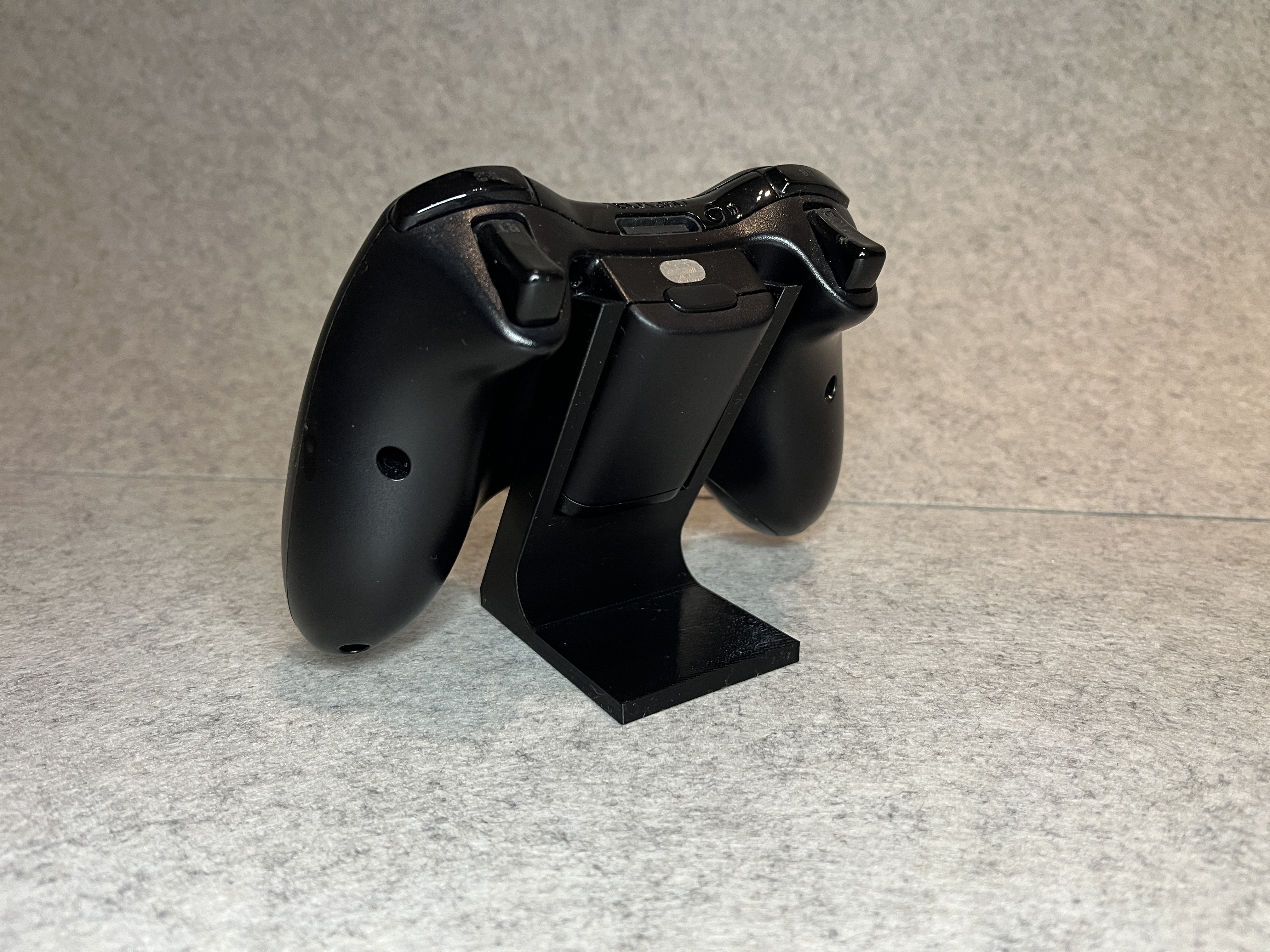 Miniatura 5 do modelo 3D Xbox 360 Controller Stand