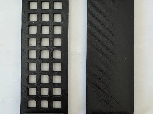 Adjustable sauce packet organizer lid