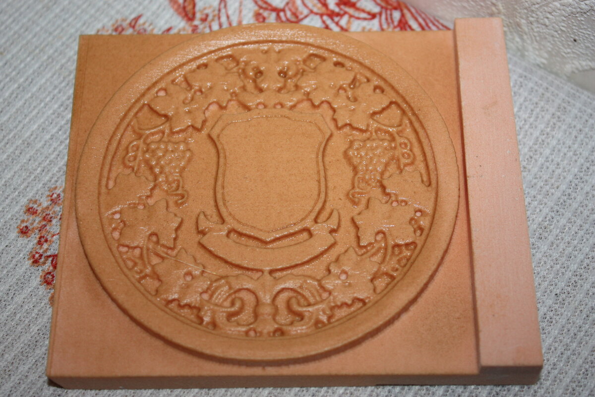 CNC Barrell Top Emblem Woodmilling Carving