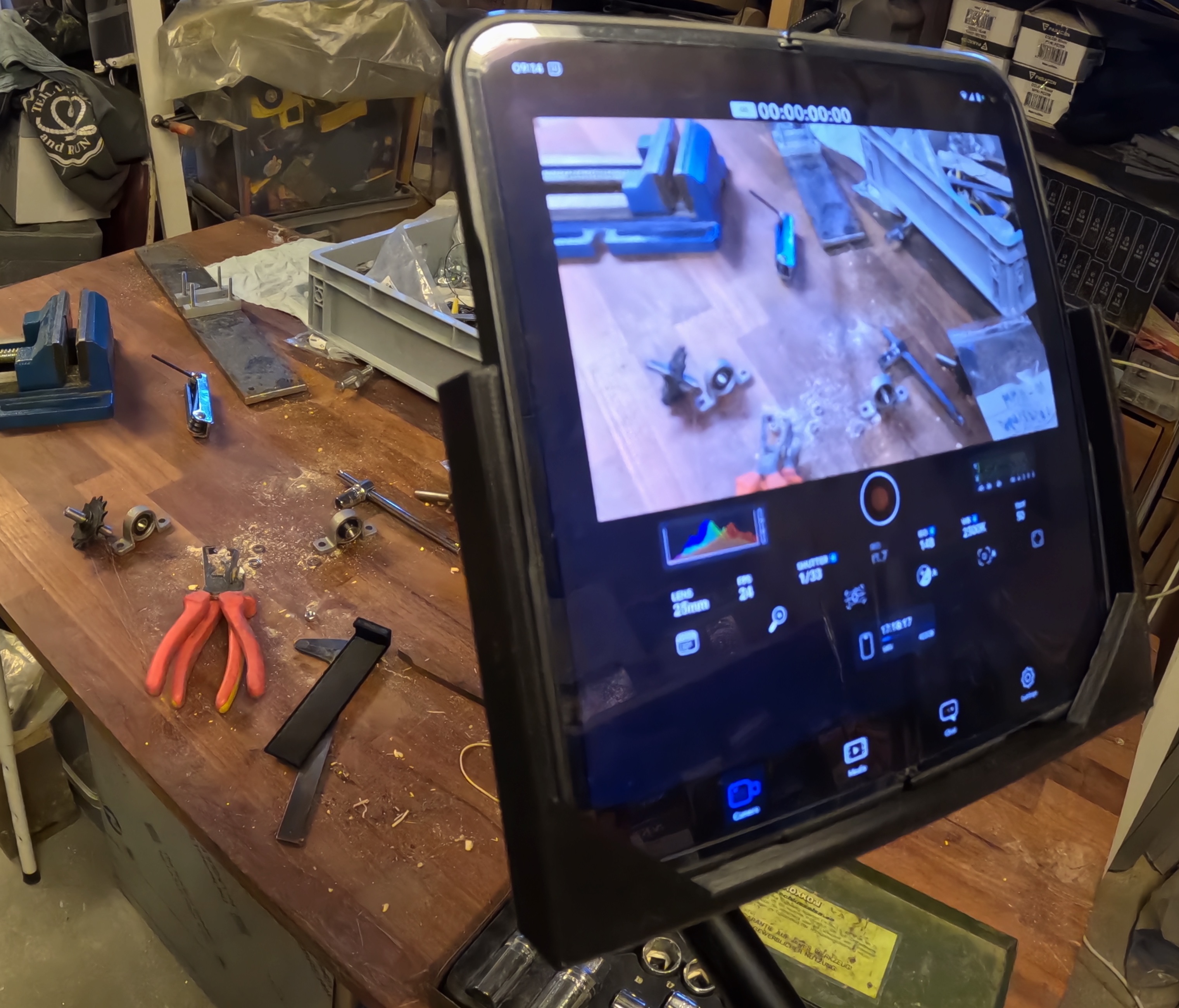 Pixel 9 Pro fold - use it as a camera mounted on existing equipment
