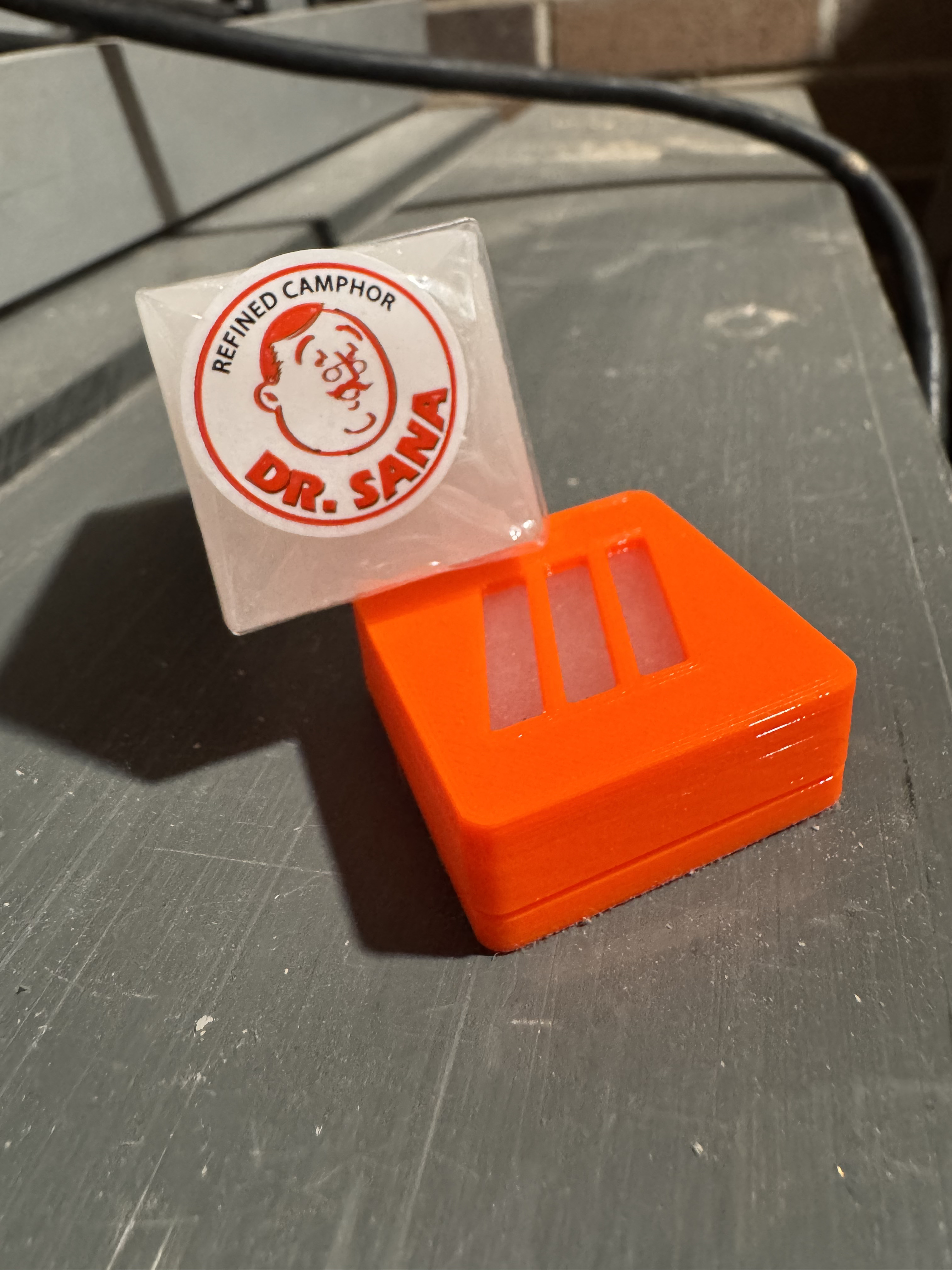 Dr. Sana Camphor Box