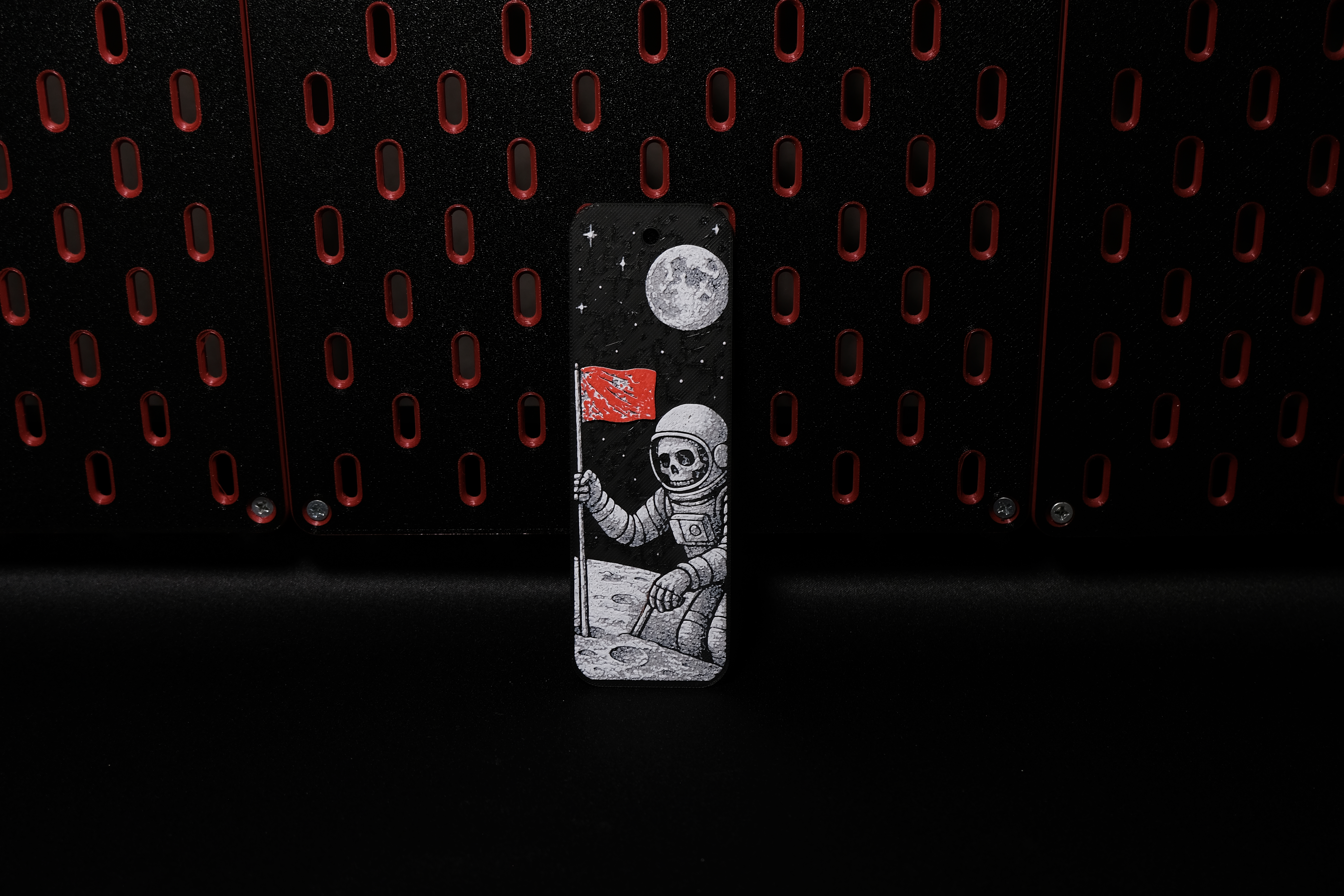 Miniatura 7 do modelo 3D Space Skeleton Bookmarks