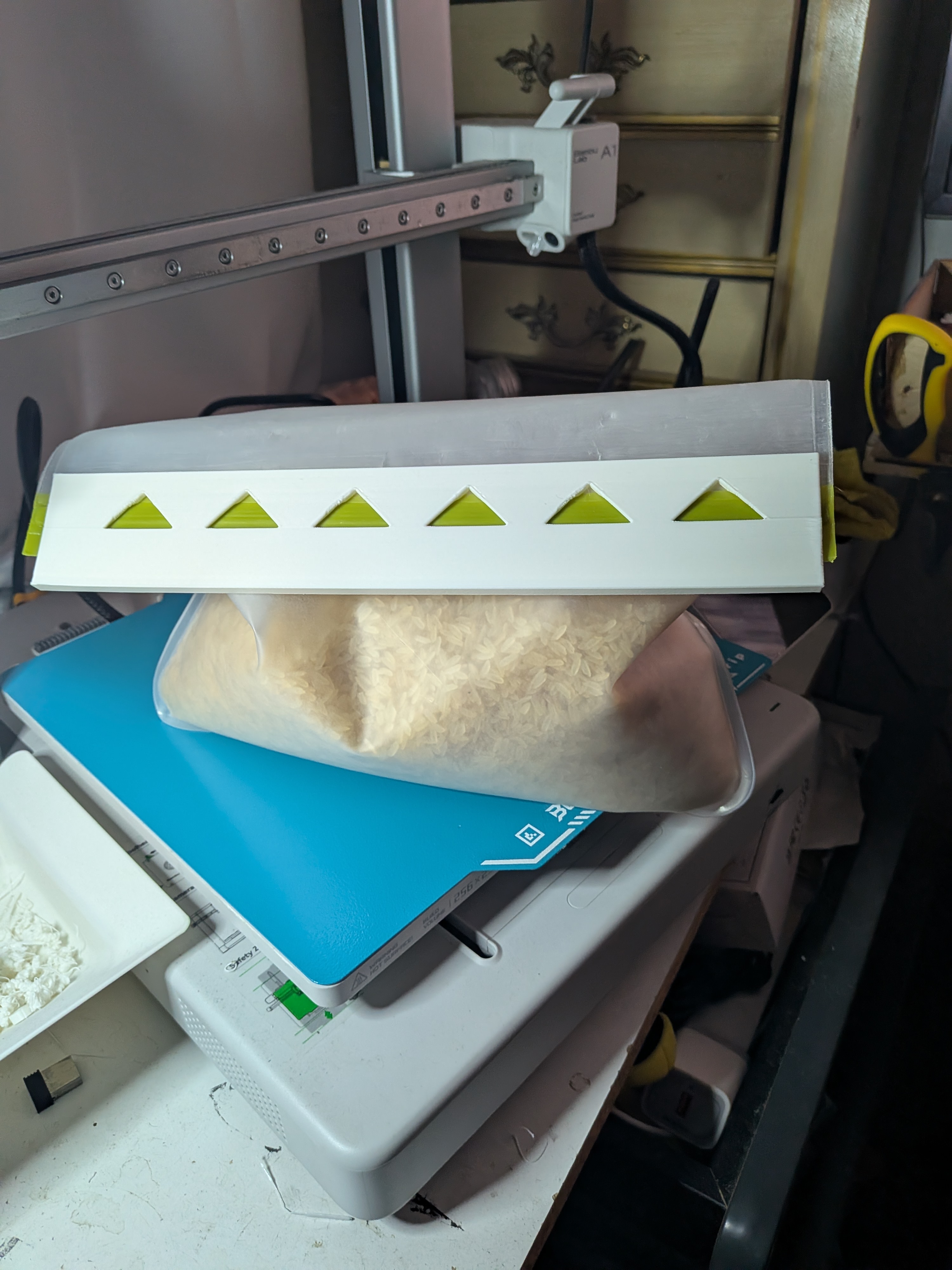 ziplock bag seal