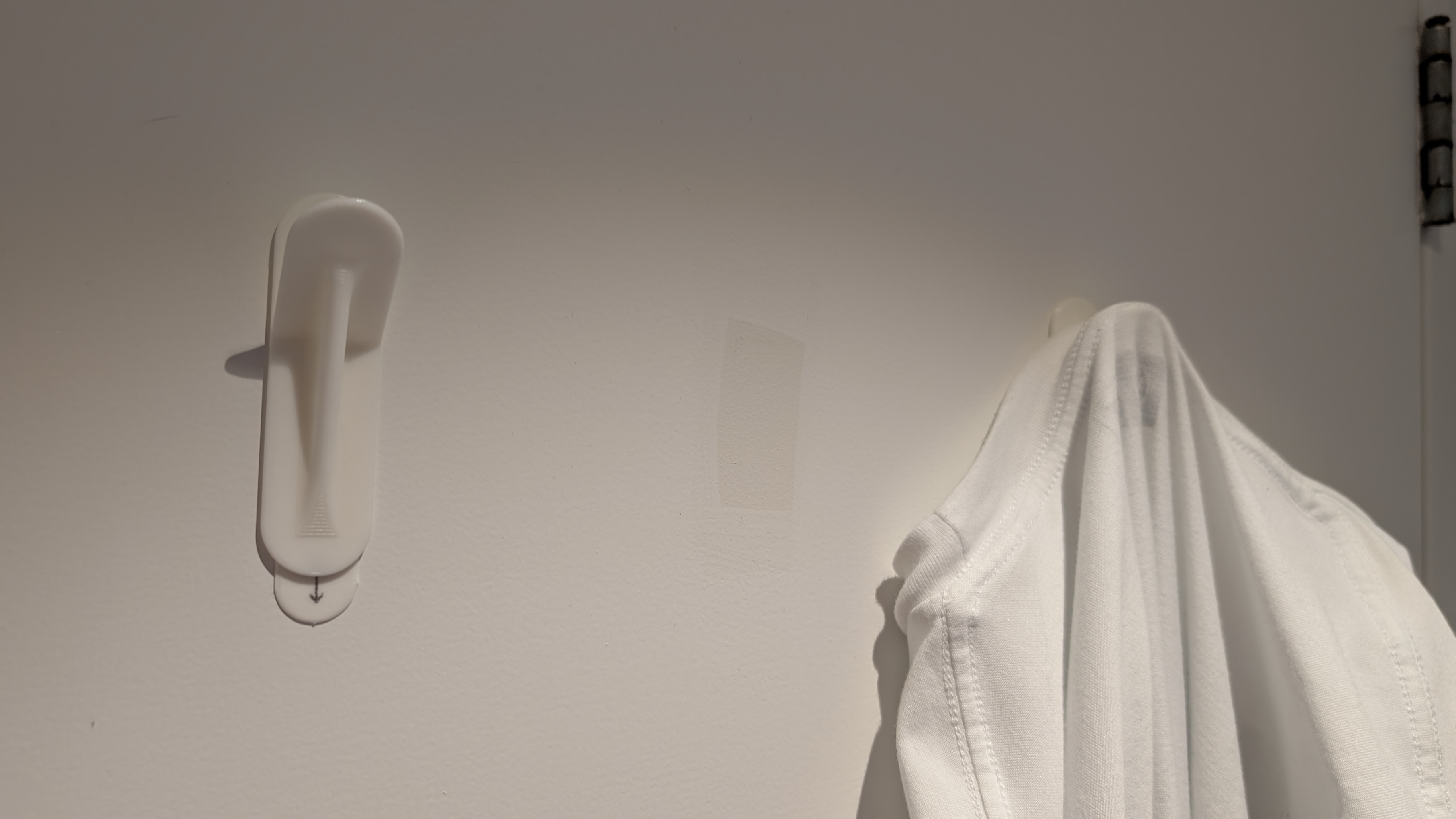 Miniatura 4 do modelo 3D Rounded coat/jacket hook